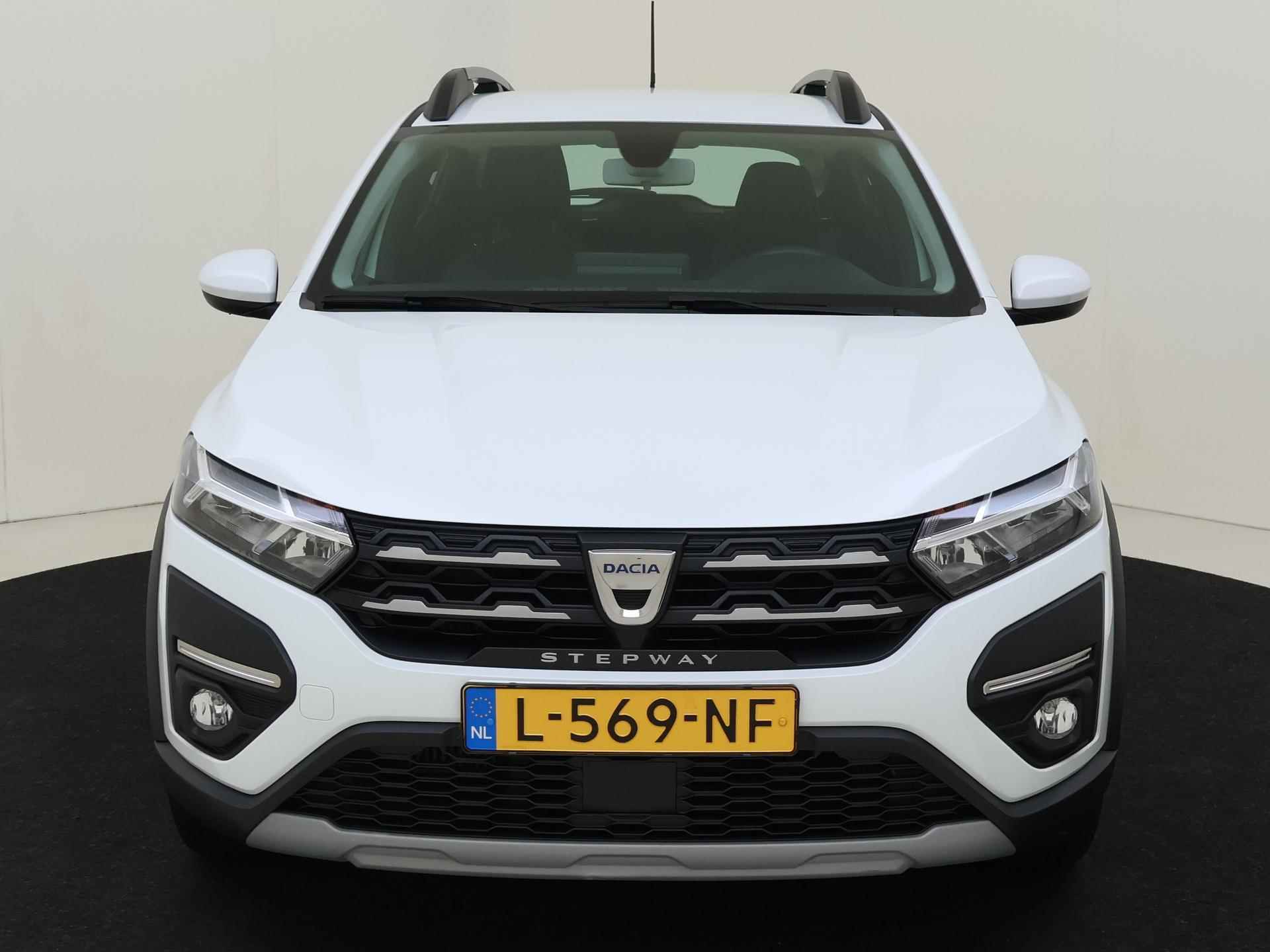 Dacia Sandero Stepway 1.0 TCe 100 PK Bi-Fuel Comfort Climate Control / Cruise Control / Apple Carplay & Android Auto / Parkeersensoren Achter - 4/23