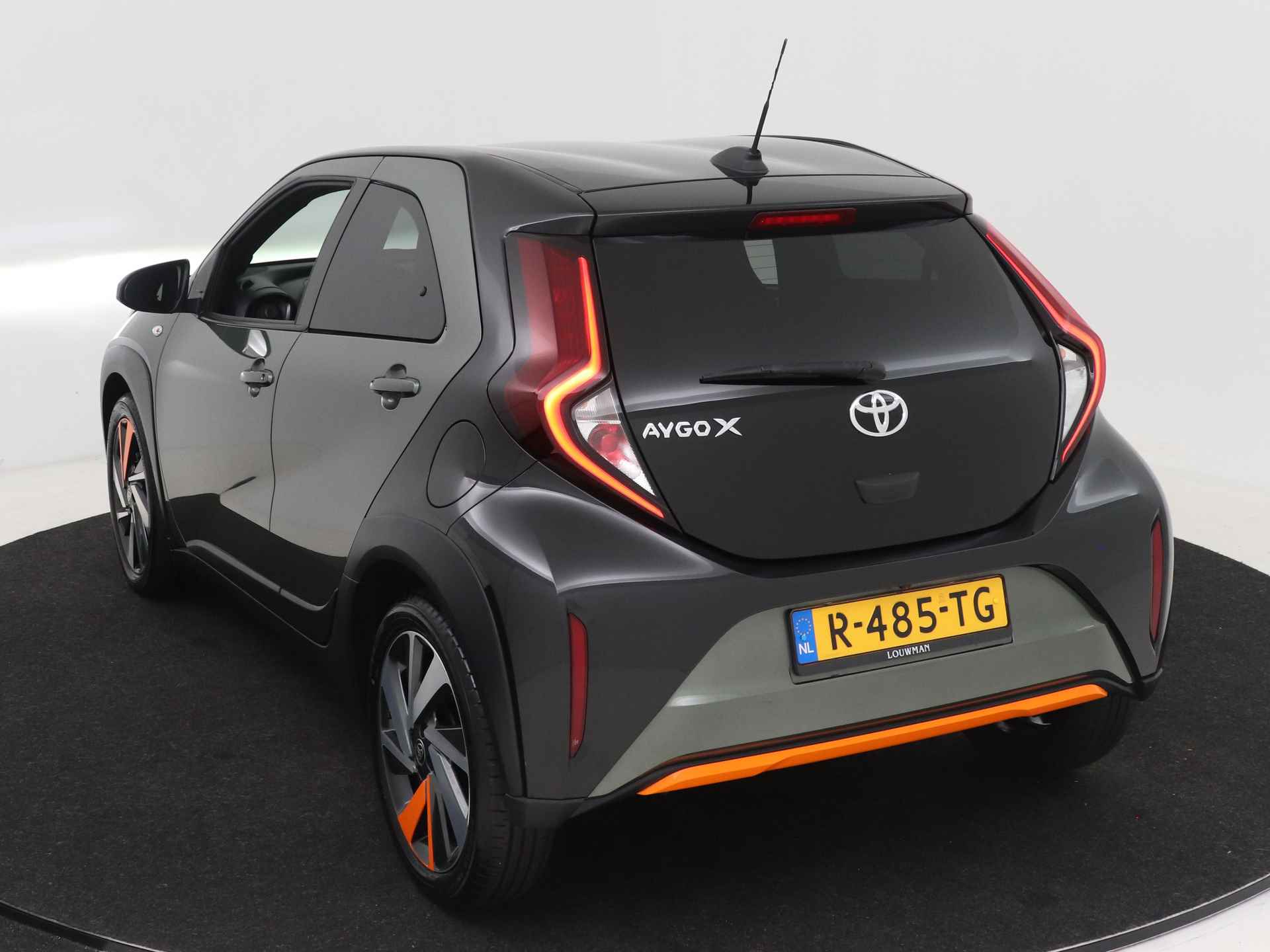 Toyota Aygo X 1.0 VVT-i S-CVT Envy | JBL | Navigatie | Climate Control | - 15/38