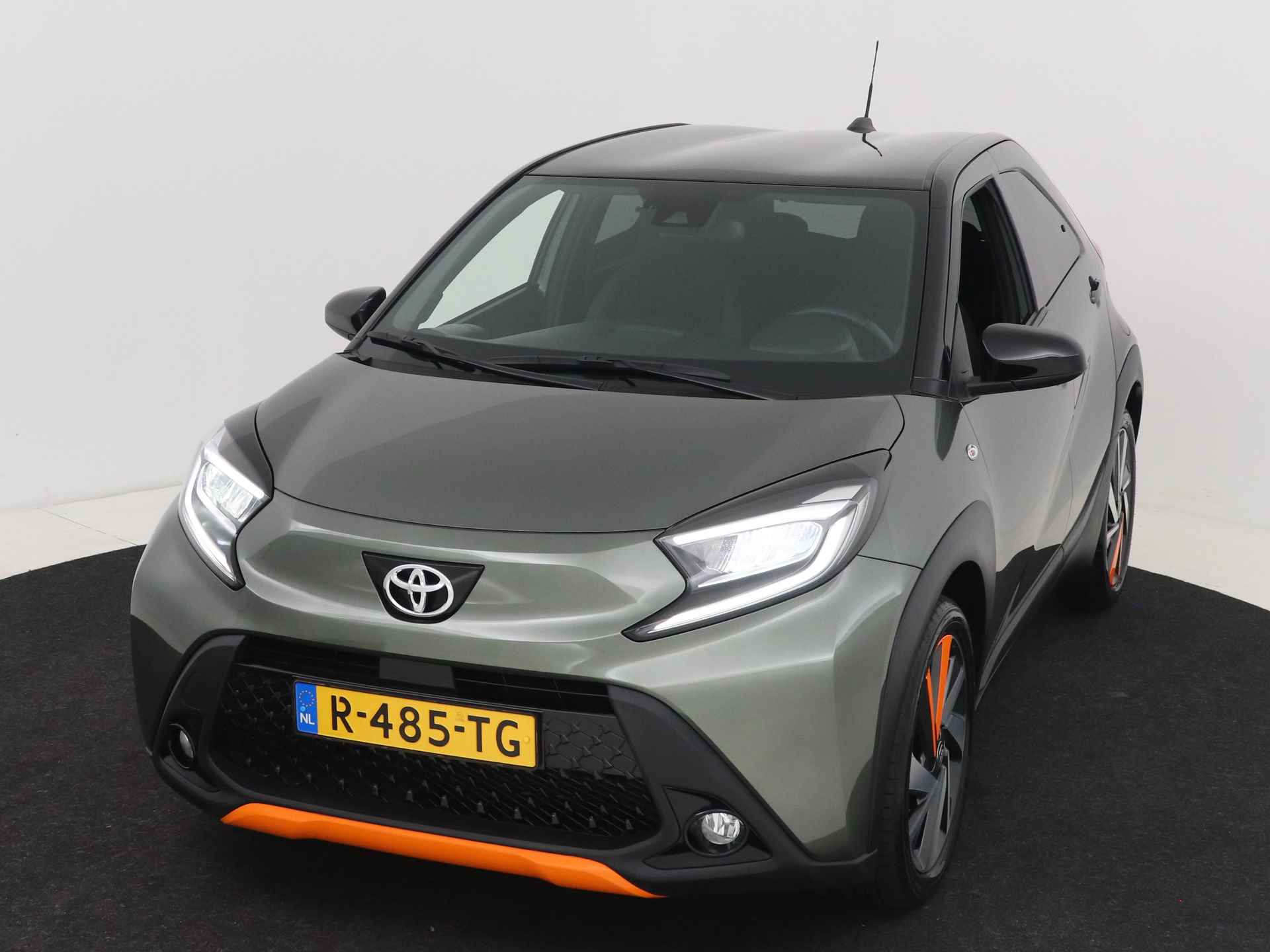 Toyota Aygo X 1.0 VVT-i S-CVT Envy | JBL | Navigatie | Climate Control | - 26/38