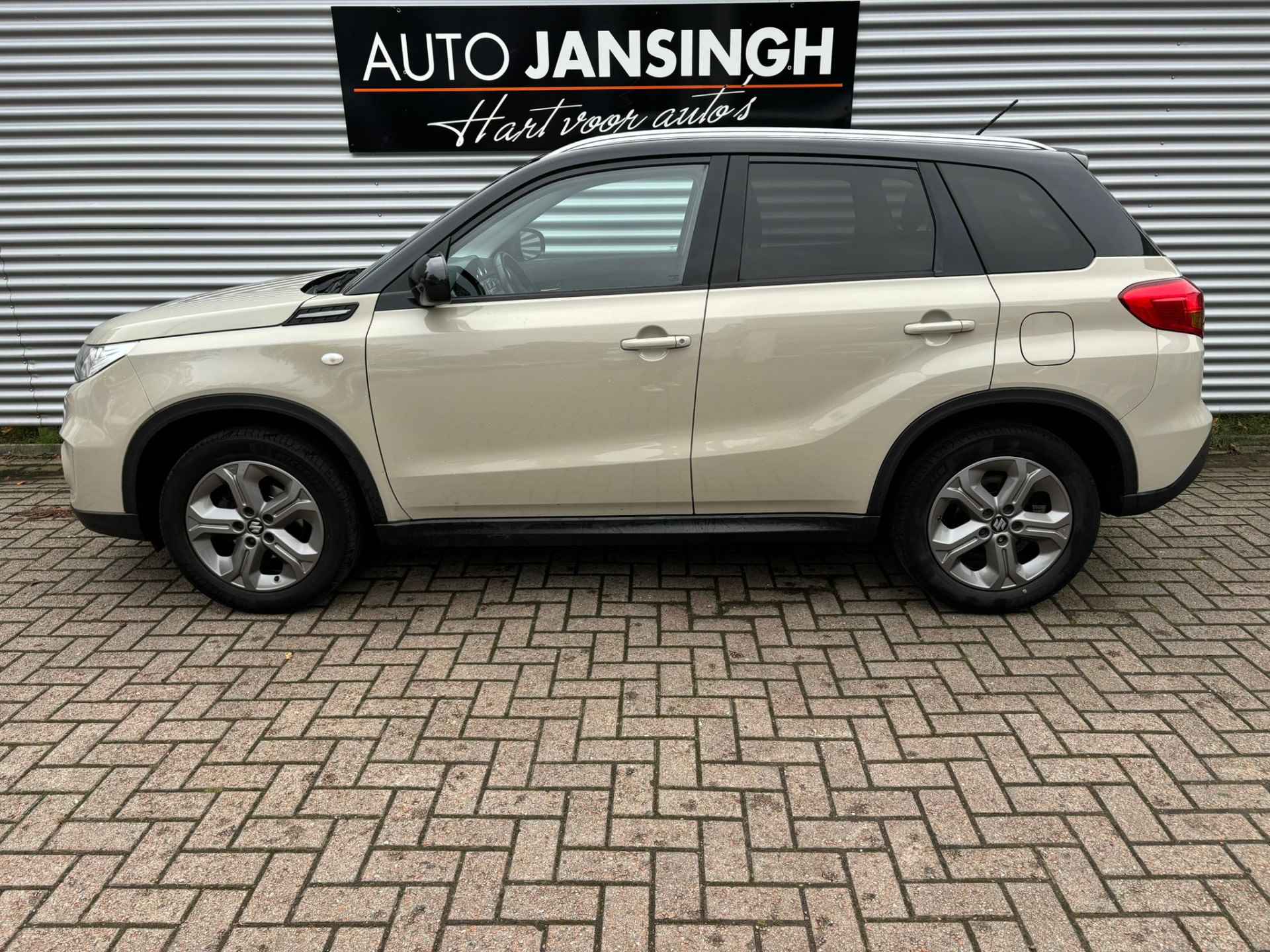 Suzuki Vitara 1.6 Exclusive Allgrip | Trekhaak | Clima | Navigatie | LM Velgen | Privacy glas | Navigatie | RIJKLAARPRIJS INCL 12 MAANDEN GARANTIE EN BEURT - 3/16