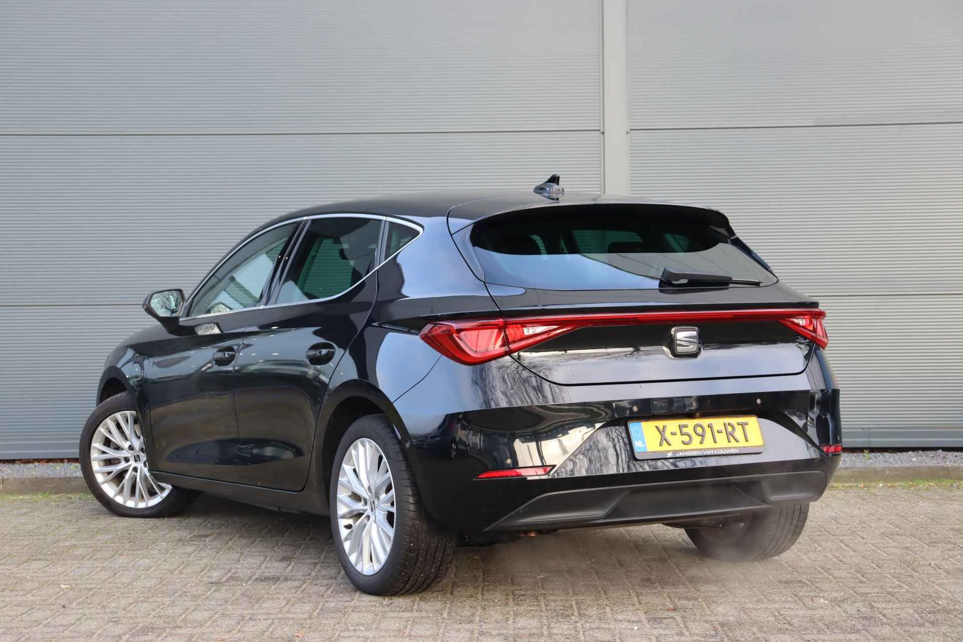 SEAT Leon 1.4 TSI eHybrid PHEV FR / LED / Carplay / Virtual Cockpit - 4/34