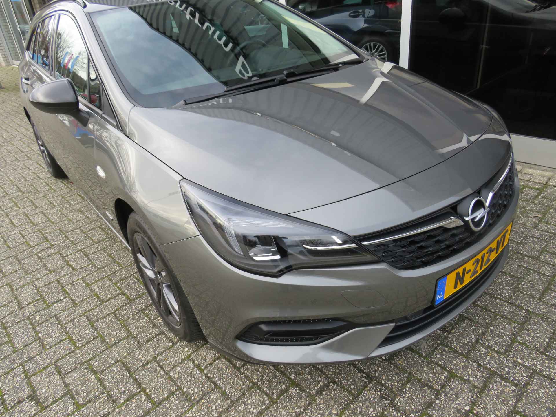 Opel Astra Sports Tourer 1.2 Design & Tech navi/clima/16"LM /cruise/camera - 30/33