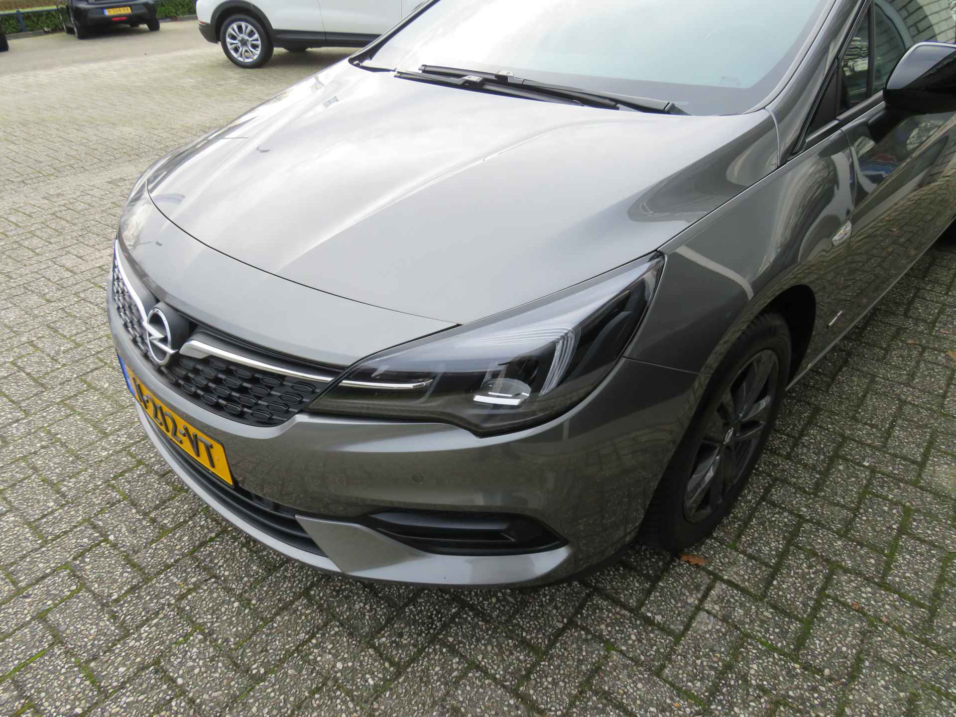 Opel Astra Sports Tourer 1.2 Design & Tech navi/clima/16"LM /cruise/camera - 31/33