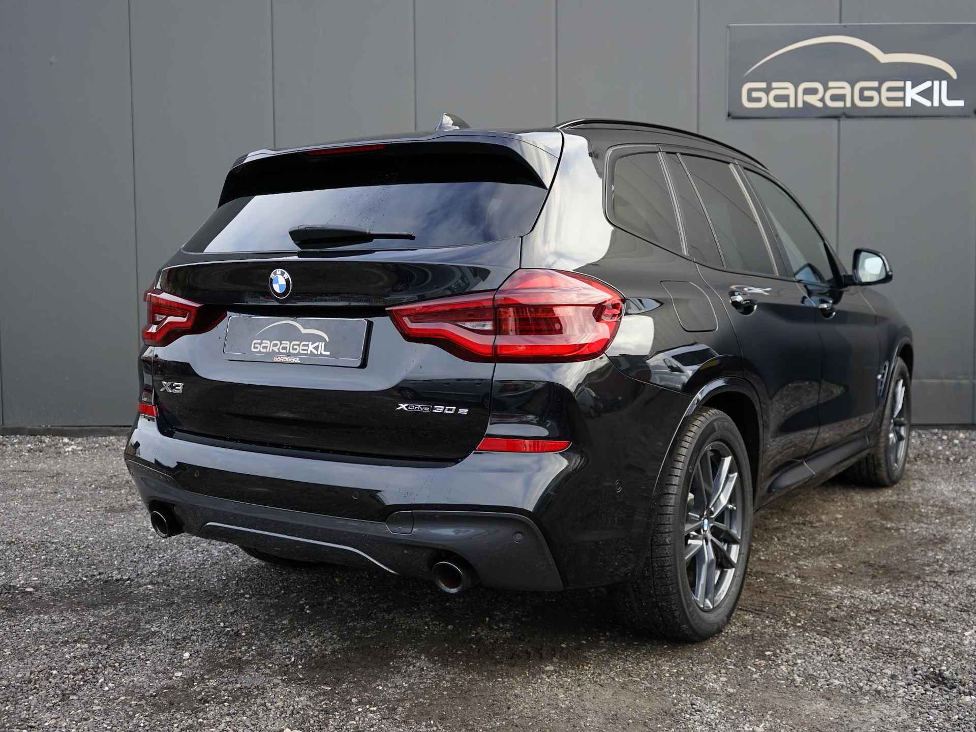 BMW X3 xDrive30e M-Pakket / 1e Eig / Dealeronderh. / LED / Shadow Line / 19" LM velgen / prachtige staat - 8/32