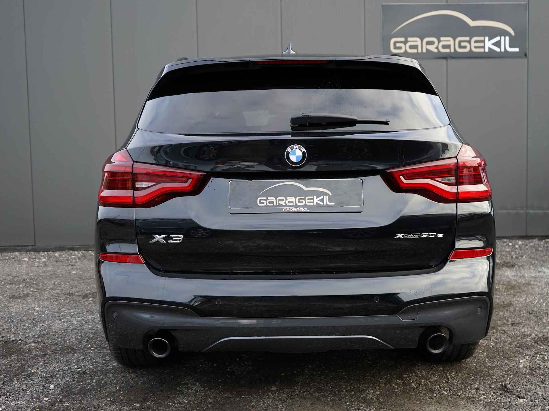 BMW X3 xDrive30e M-Pakket / 1e Eig / Dealeronderh. / LED / Shadow Line / 19" LM velgen / prachtige staat - 9/32