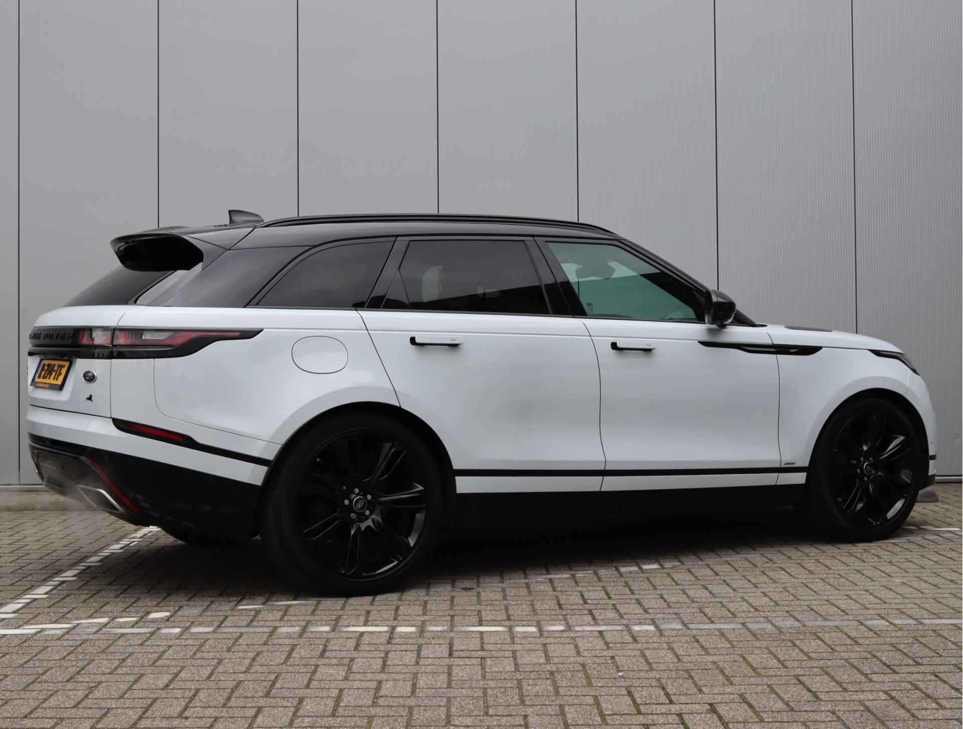 Land Rover Range Rover Velar 3.0 V6 R-Dynamic HSE | Panoramadak | Luchtvering | Trekhaak - 5/98