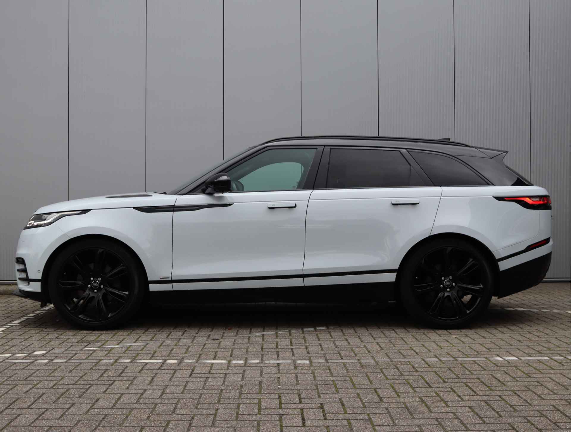 Land Rover Range Rover Velar 3.0 V6 R-Dynamic HSE | Panoramadak | Luchtvering | Trekhaak - 8/98