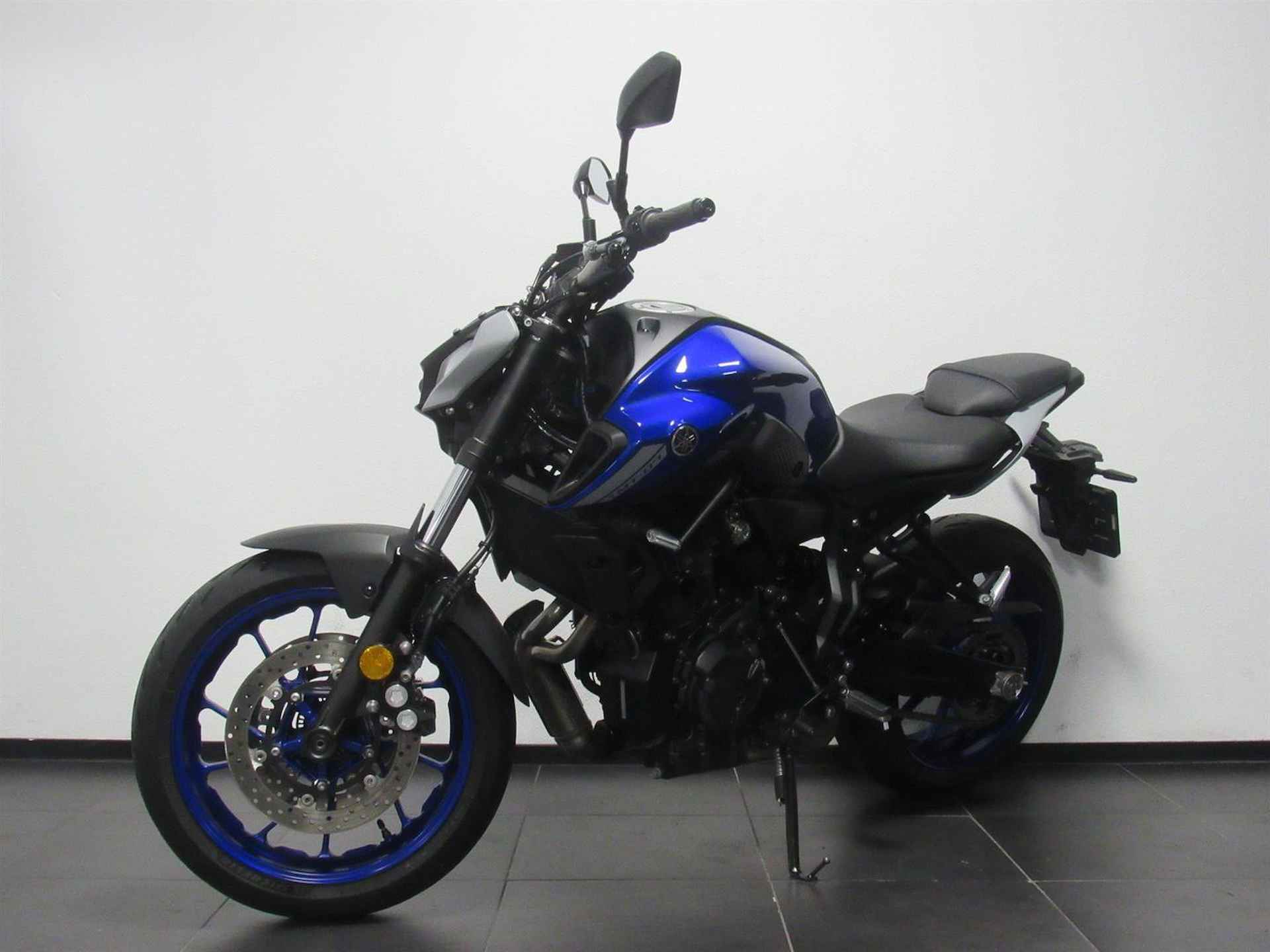 Yamaha MT-07 ABS - 2021 - 3/7