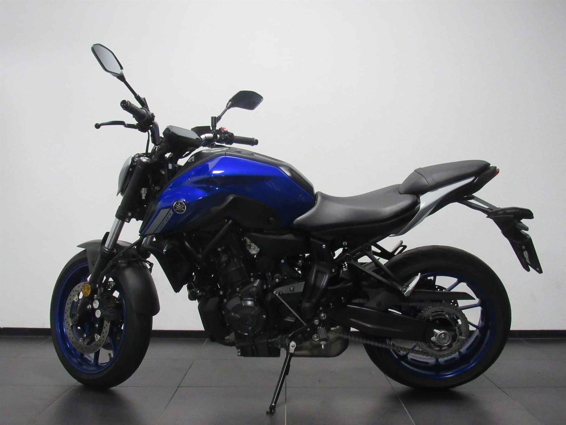 Yamaha MT-07 ABS - 2021 - 4/7