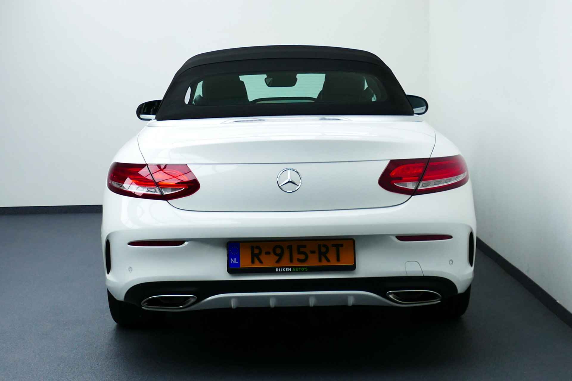 Mercedes-Benz C-Klasse Cabrio 180 Premium Plus. Burmester, 19"LMV, Half Leer, Stoelverw, Led Koplampen - 28/43