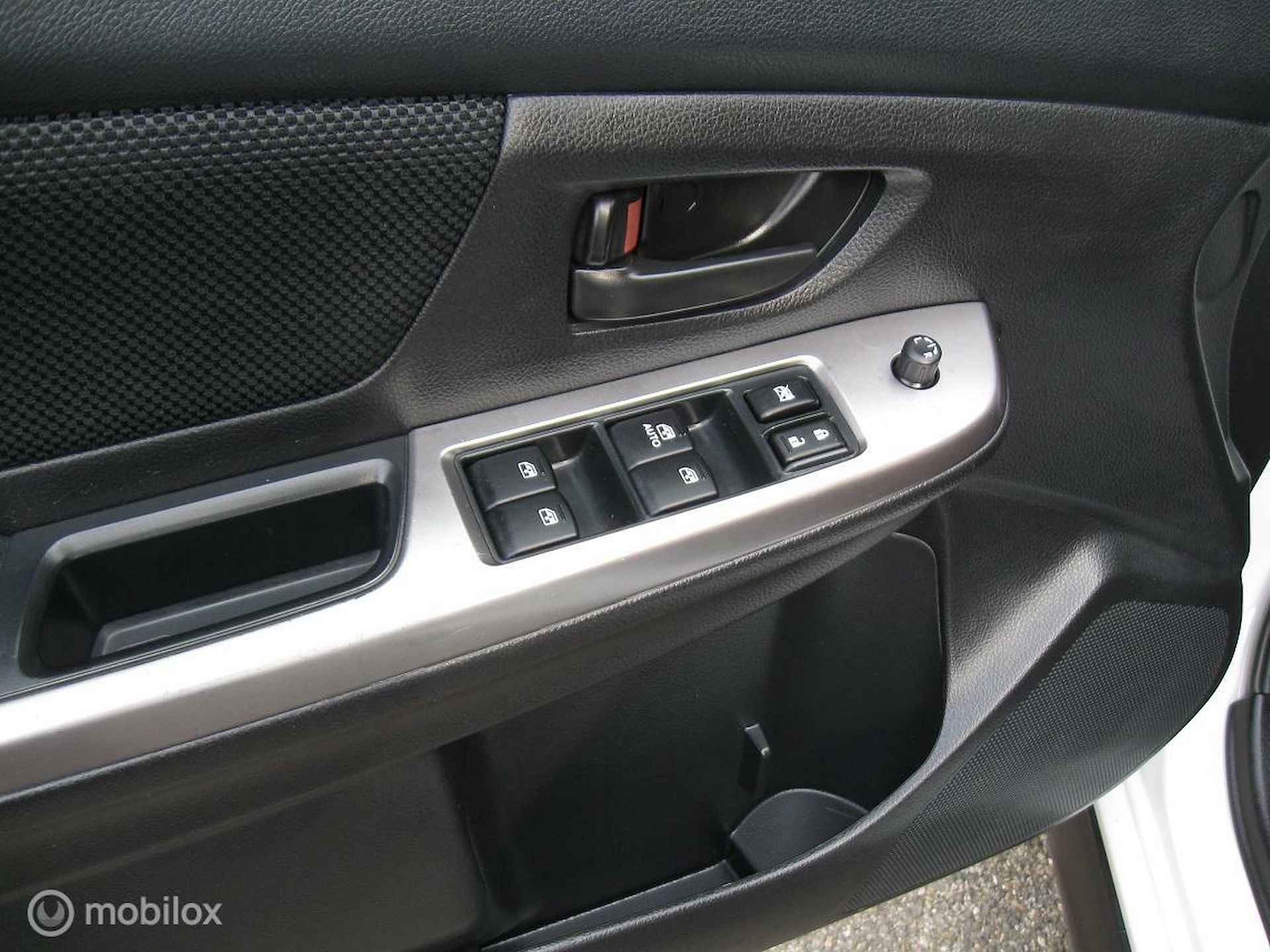 Subaru XV 1.6i Intro CVT AWD Clima Navi NL auto - 17/26