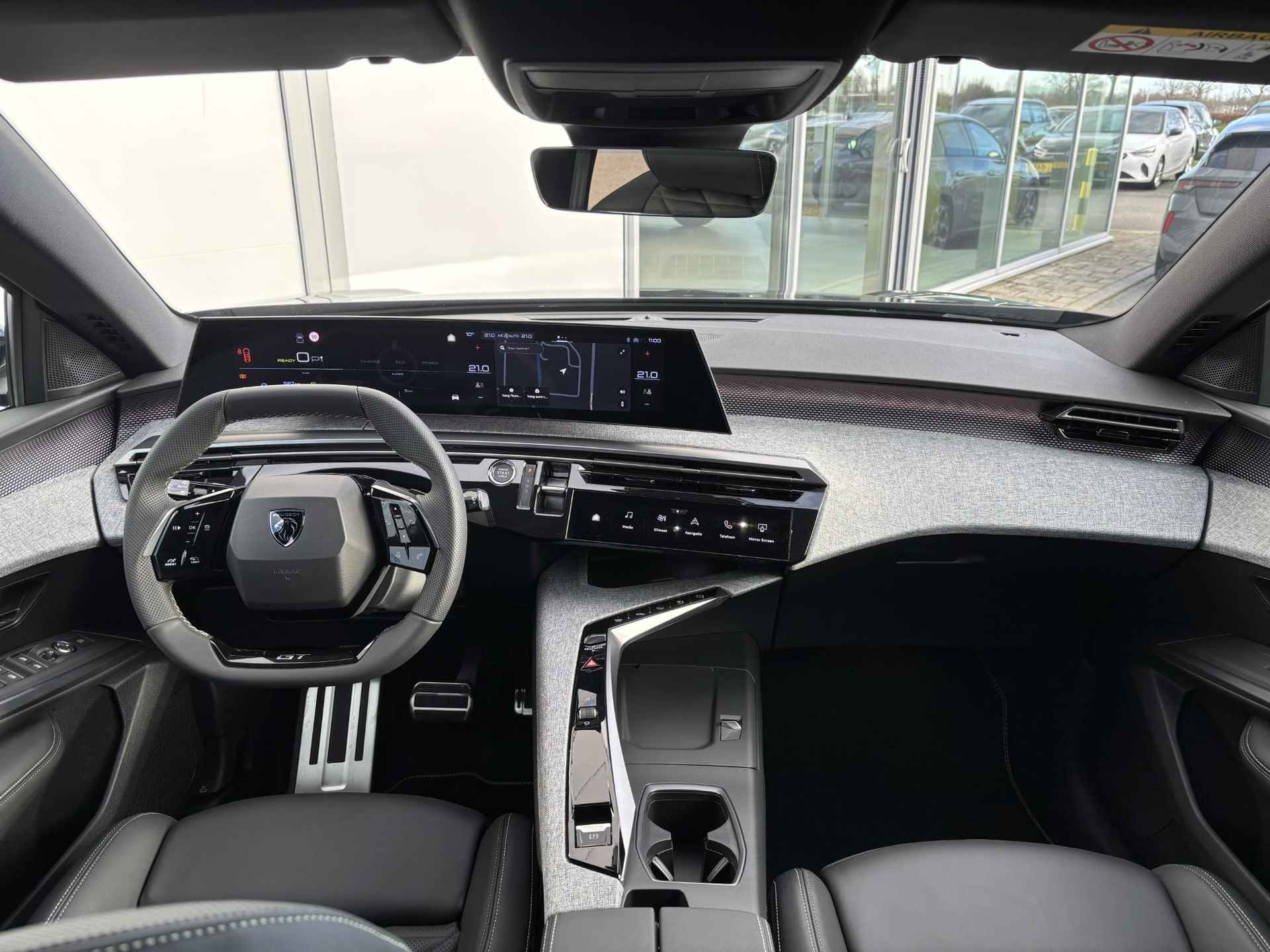 Peugeot e-3008 GT Avantage 73 kWh | WARMTEPOMP | LEDER INTERIEUR | STOEL+STUURVERWARMING | NAVIGATIE | 20"LMV | - 10/27