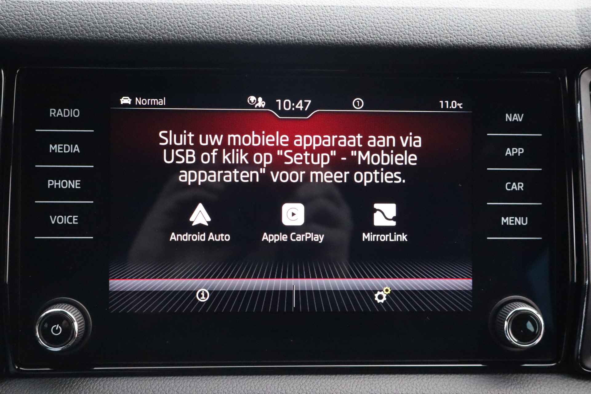 Škoda Kodiaq 1.5 TSI Sportline Business NL-Auto!! Led verlichting I Apple car-play I Leder -- BEVRIJDINGSDAG GEOPEND VAN 11.00 T/M 15.00 UUR -- - 13/38