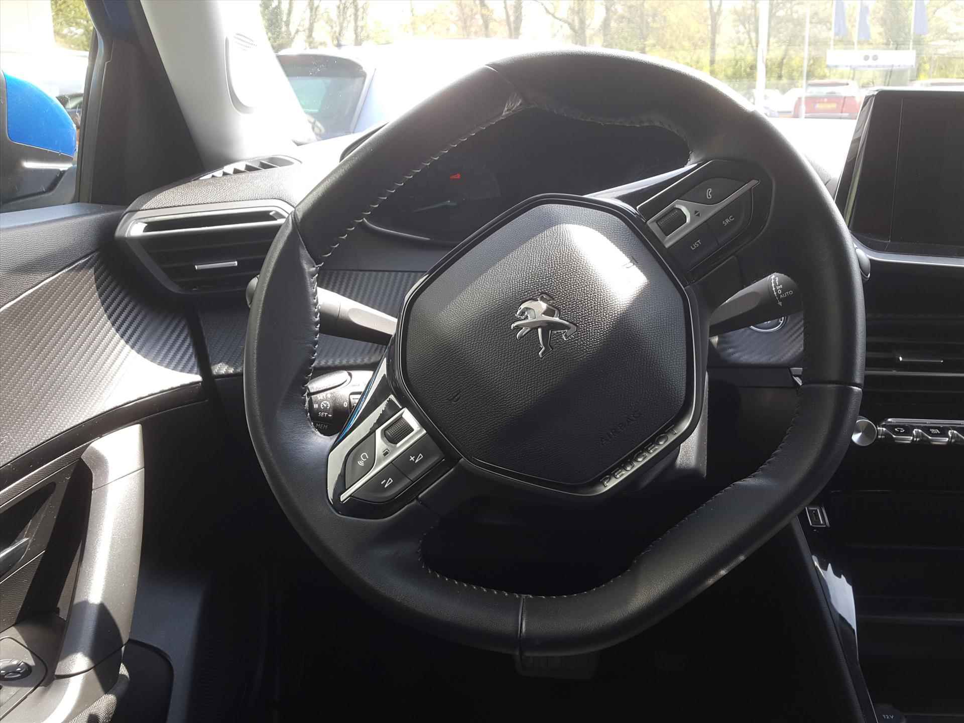 PEUGEOT e-2008 ACTIVE PACK EV 50kWh/136pk/1F/12%BYTELLING |Climate control | Achteruitrijcamera | Bluetooth | Navigatie via Apple Carplay & Android auto | LM-velgen - 15/43