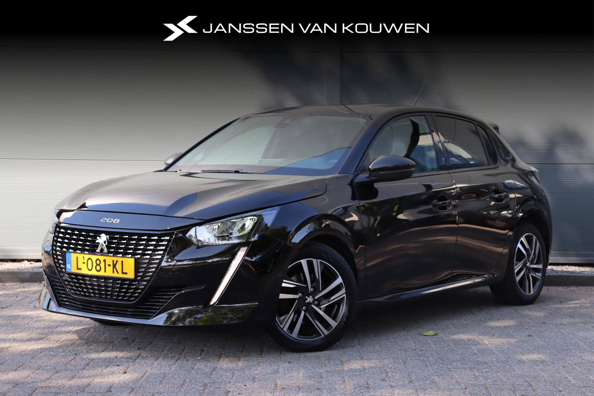 Peugeot 208 1.2 PureTech Allure Automaat / Navigatie / Clima / Apple Carplay