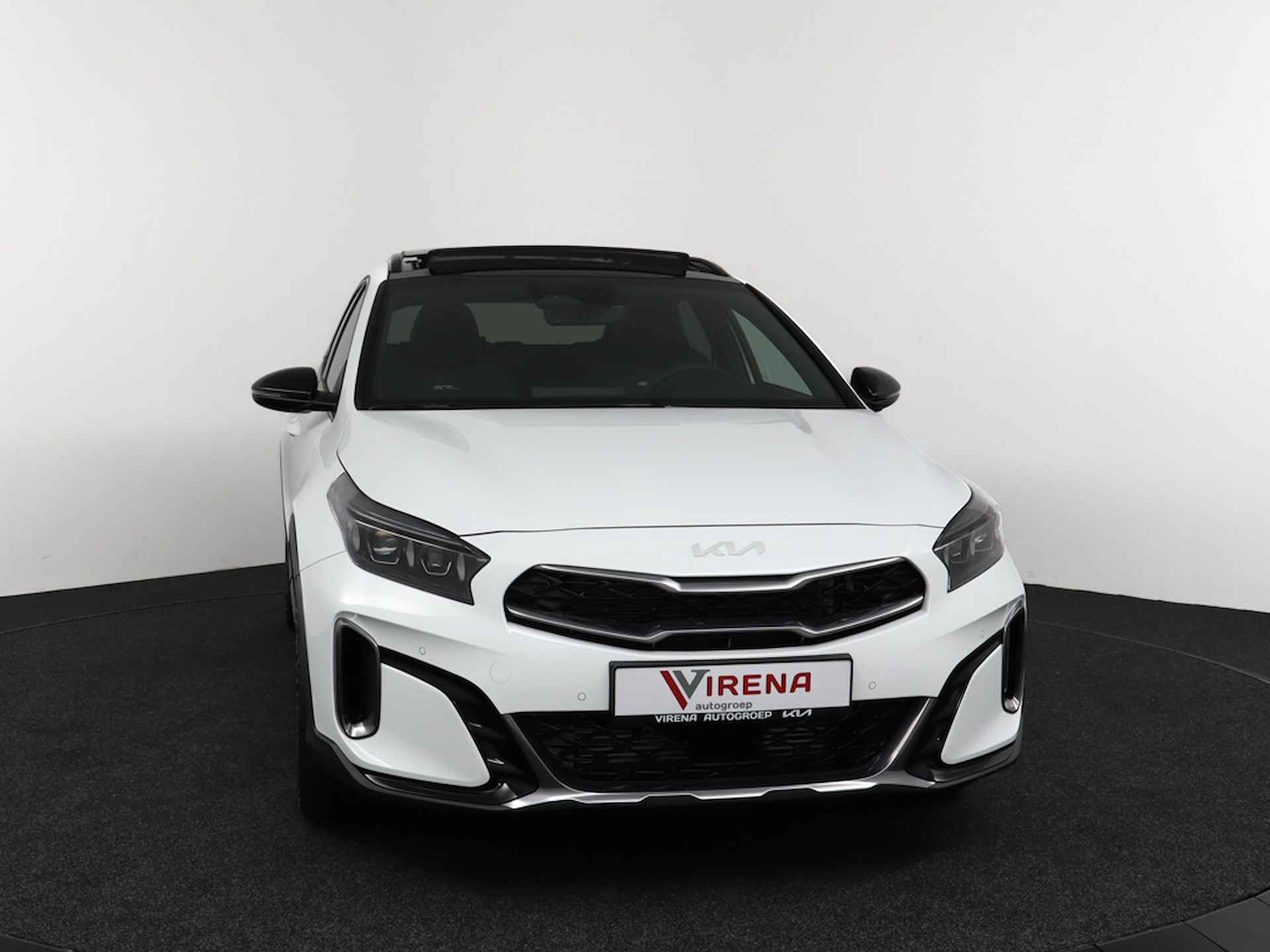 Kia Xceed 1.5 T-GDi GT-Line - Direct leverbaar! - Panorama dak - Navigatie - Adaptieve Cruise Control - Stoel-/stuurverwarming - Fabrieksgarantie tot 01-2032 - 11/58