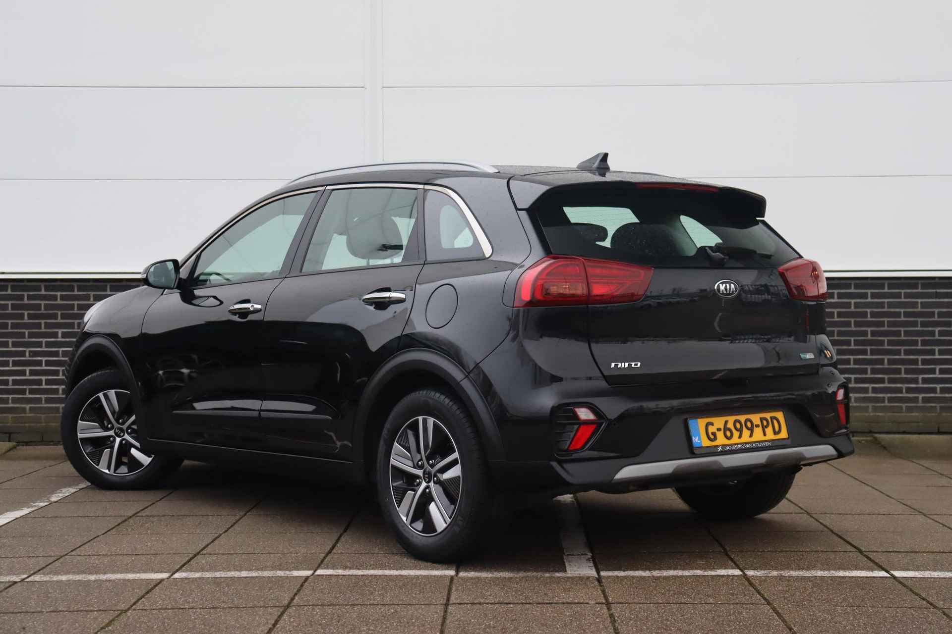 Kia Niro 1.6 GDi Hybrid DynamicLine * Camera * Clima * Apple CarPlay * - 6/42