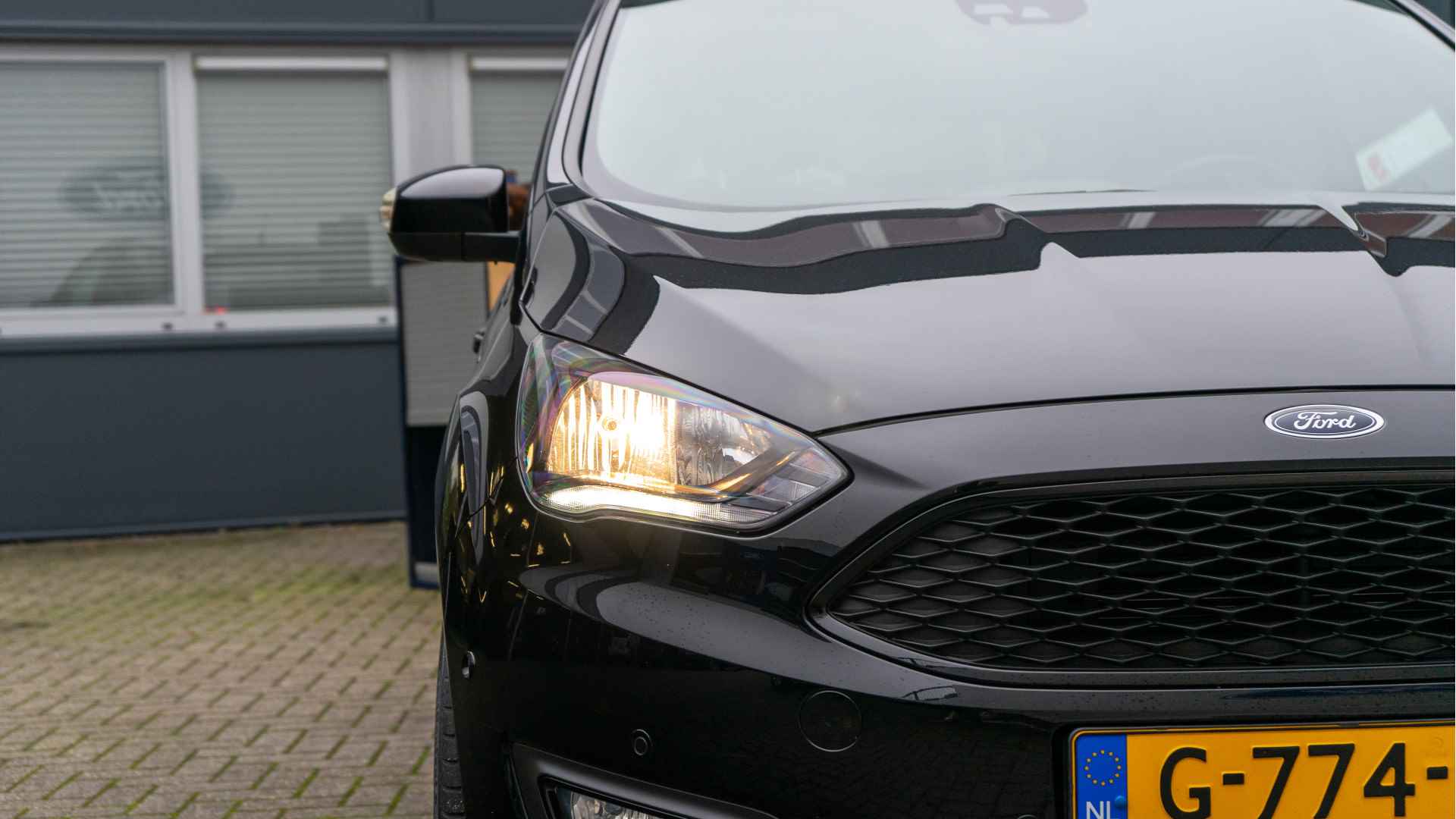 Ford C-MAX 1.0 EcoBoost 125PK Sport | Van de eerste eigenaar | Voorruitverwarming | Cruise Control | Climate Control | Achteruitrijcamera - 10/24