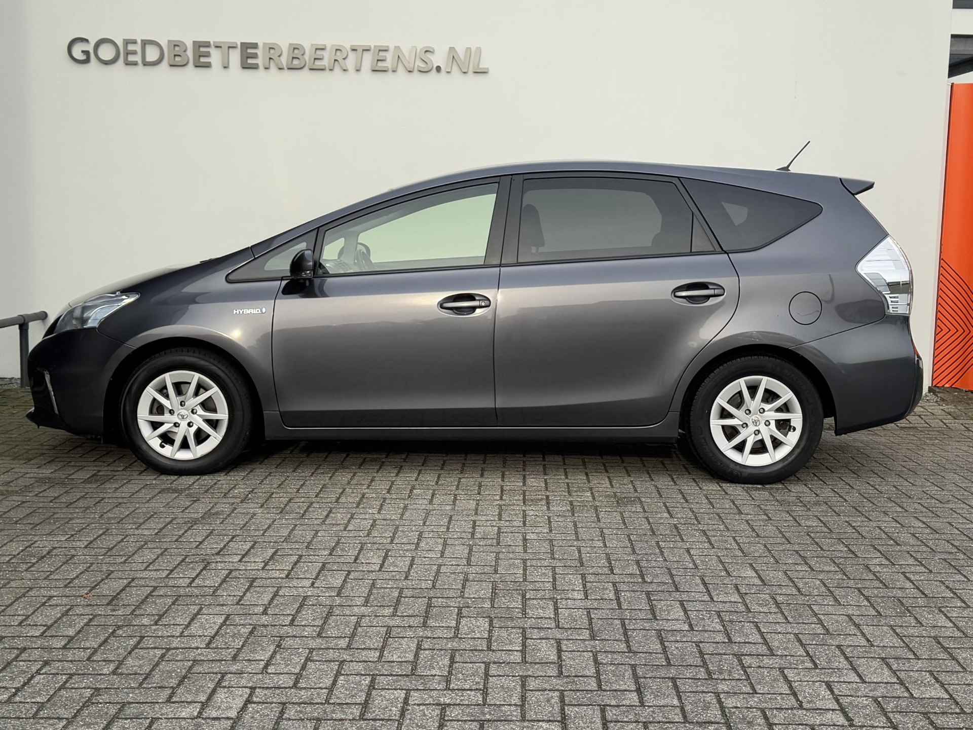 Toyota Prius Wagon 1.8 Aspiration | 7-zits | Panoramadak | Achteruitrijcamera | Prijs is rijklaar - 3/28