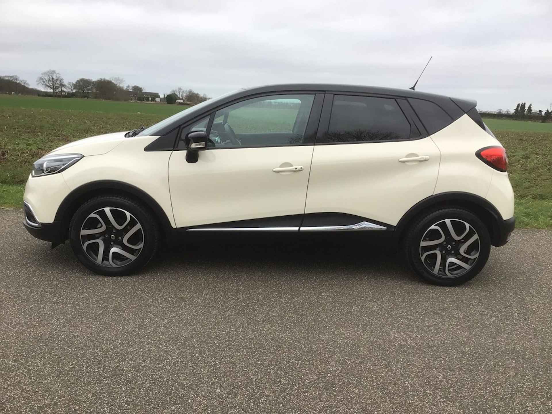 RENAULT Captur 0.9 Tce Dynamique - 3/11