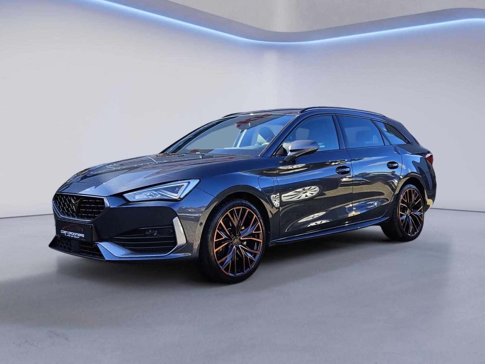 CUPRA Leon Sportstourer 1.4 e-Hybrid VZ Performance / Stoel en stuurverwarming / Parkeersens. rondom met camera achter / DAB+ / Cupra stuurknoppen / Adaptive Cruise Control / File Assistent / (MET GARANTIE*)