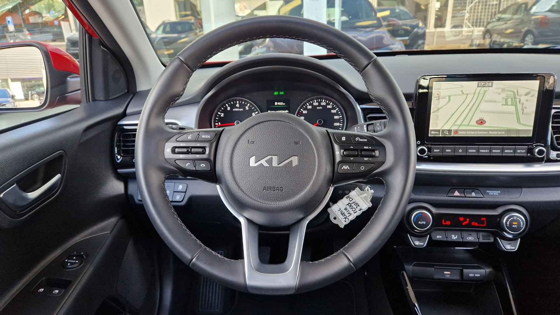 Kia Stonic 1.0 T-GDi MHEV DynamicLine Climate Control | Navigatie | Achteruitrijcamera | Cruise Control - 15/29