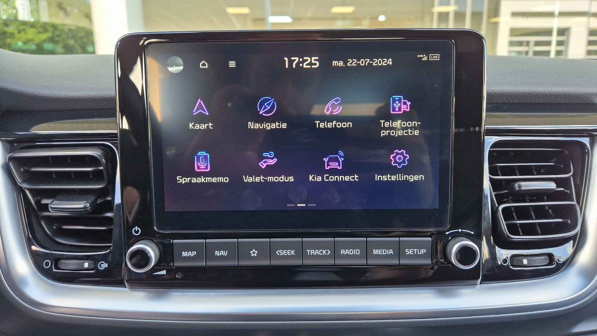 Kia Stonic 1.0 T-GDi MHEV DynamicLine Climate Control | Navigatie | Achteruitrijcamera | Cruise Control - 23/29