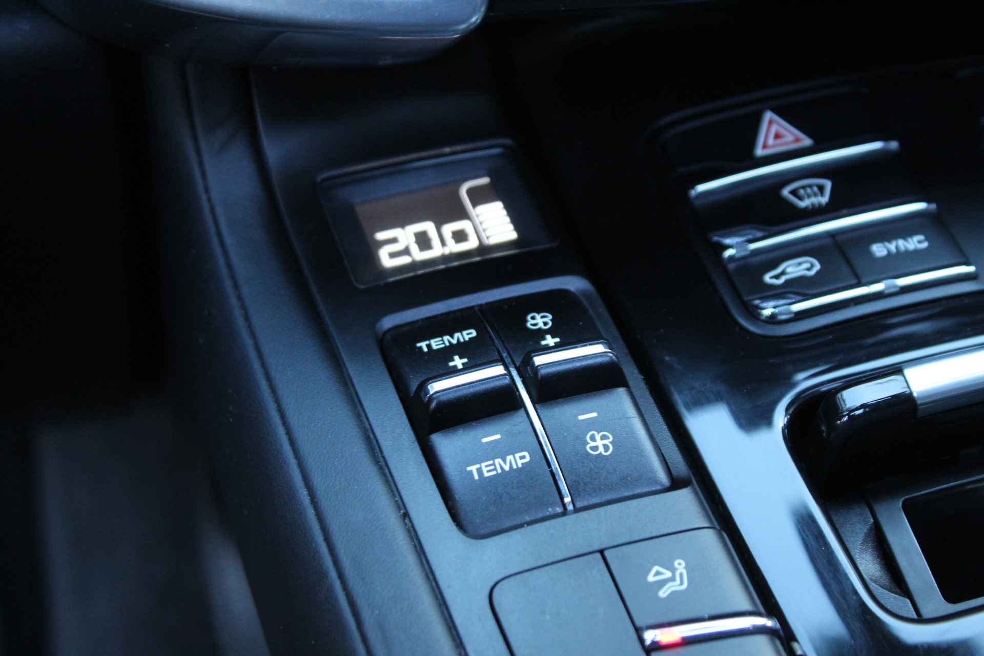 Porsche Cayenne 3.0 245pk Automaat AWD Panormadak Clima Cruise Navi Camera El. Klep - 21/42