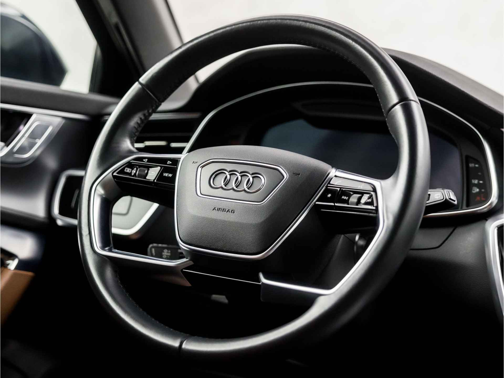 Audi A6 Avant 45 TFSI quattro S-Line Sport 245Pk Automaat (GROOT NAVI, APPLE CARPLAY, VIRTUAL COCKPIT, BRUIN LEDER, CAMERA, ADAPTIVE CRUISE, ELEK KOFFERKLEP, SPORTSTOELEN, STOELVERWARMING, ZWART HEMEL, NIEUWE APK, NIEUWSTAAT) - 18/41