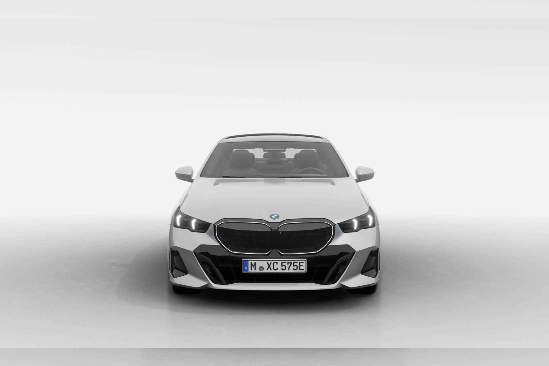 BMW 5 Serie Sedan 530e | M Sport Pro | Innovation Pack | Travel Pack | Comfort Pack - 3/20