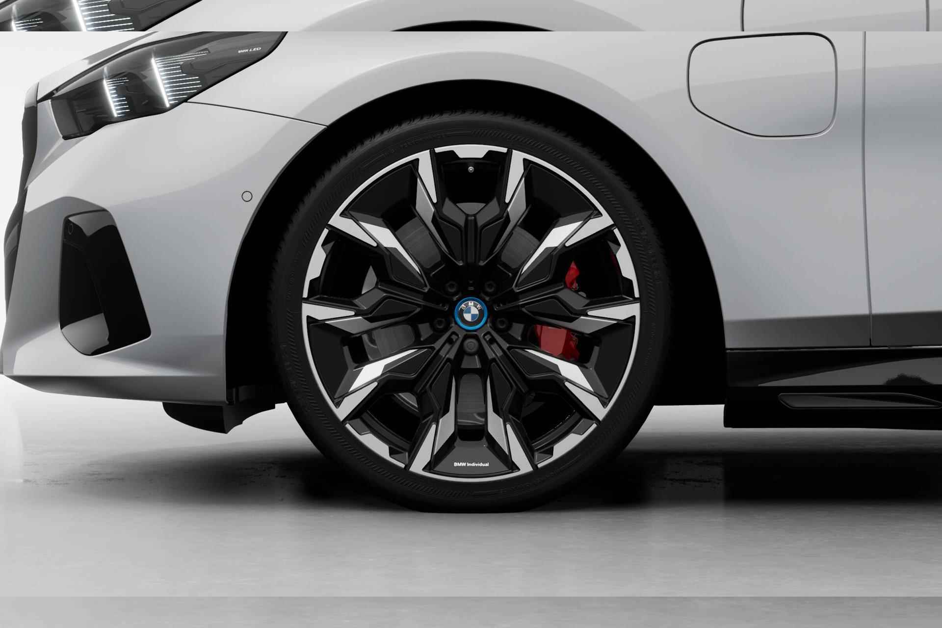 BMW 5 Serie Sedan 530e | M Sport Pro | Innovation Pack | Travel Pack | Comfort Pack - 10/20