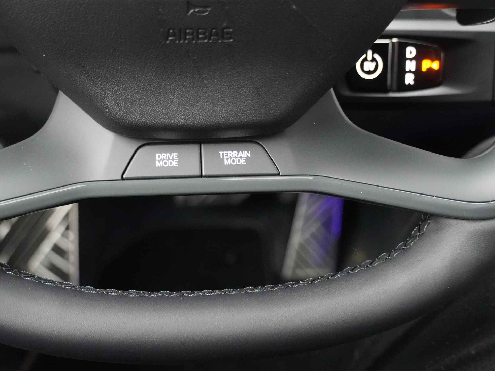 Kia EV9 Launch Edition GT-Line AWD 100 kWh - Direct leverbaar -Apple Carplay/Android Auto - Cruise control adaptief met stop&go en stuurhulp - Fabrieksgarantie 10-2030 - 29/55