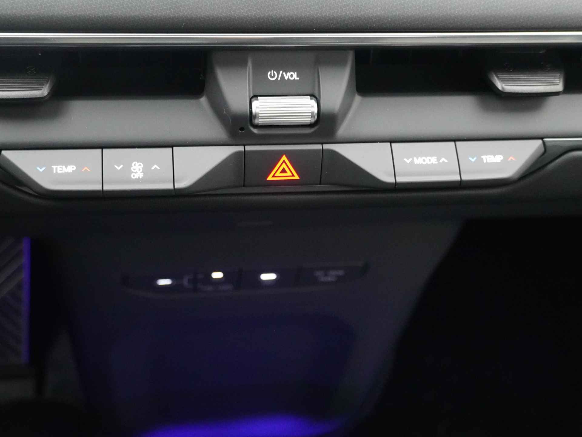 Kia EV9 Launch Edition GT-Line AWD 100 kWh - Direct leverbaar -Apple Carplay/Android Auto - Cruise control adaptief met stop&go en stuurhulp - Fabrieksgarantie 10-2030 - 34/55
