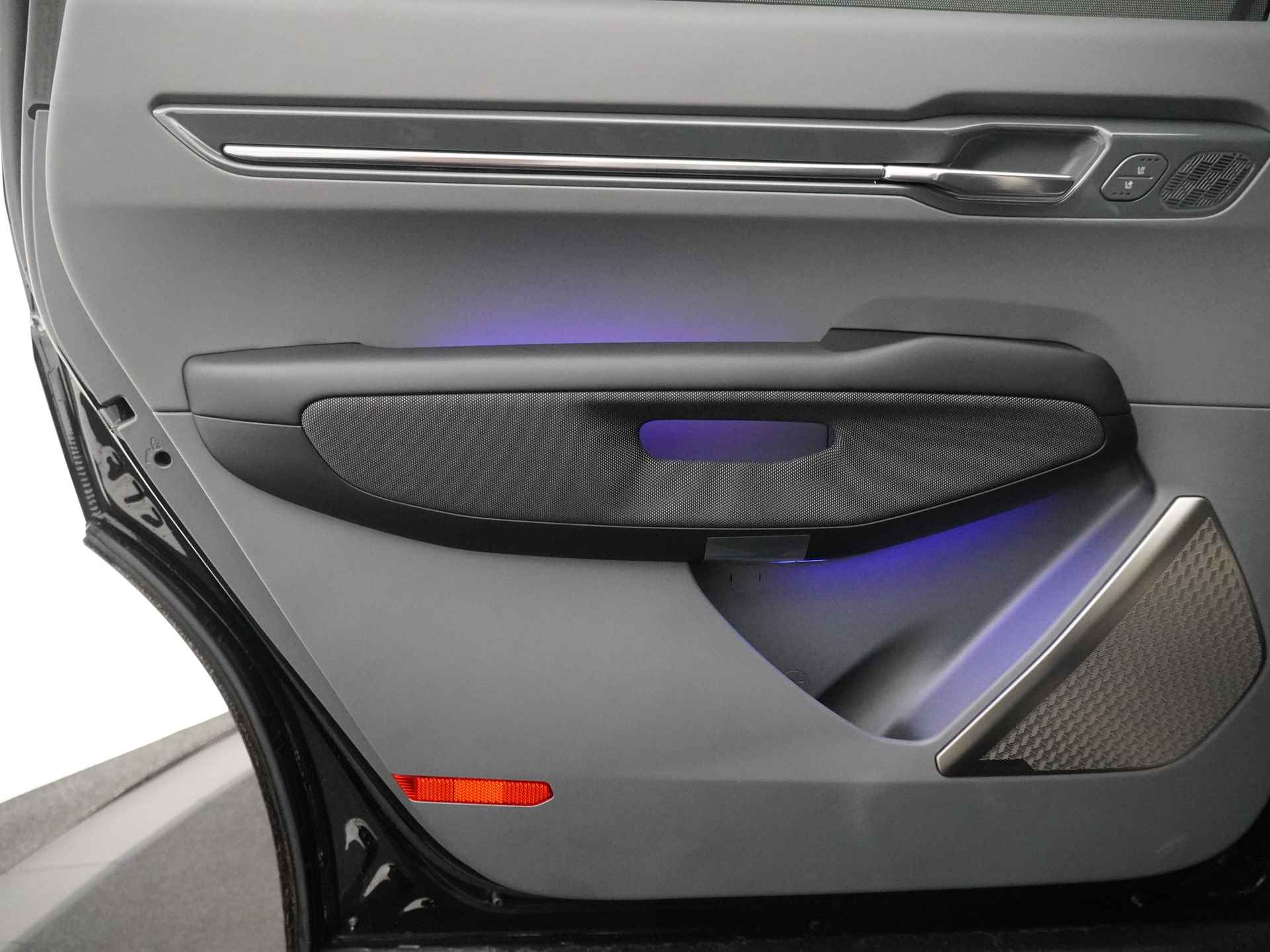 Kia EV9 Launch Edition GT-Line AWD 100 kWh - Direct leverbaar -Apple Carplay/Android Auto - Cruise control adaptief met stop&go en stuurhulp - Fabrieksgarantie 10-2030 - 38/55