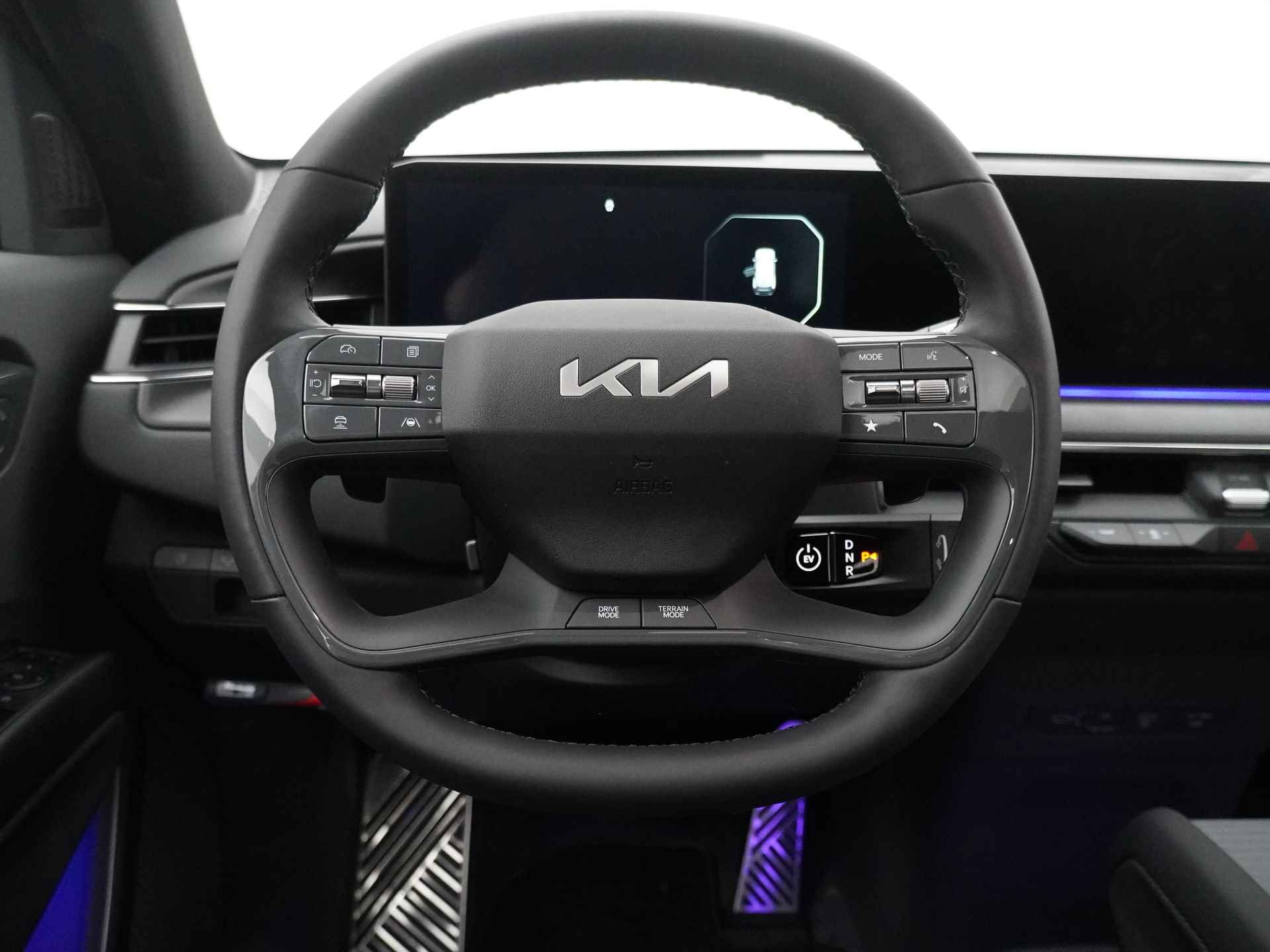 Kia EV9 Launch Edition GT-Line AWD 100 kWh - Direct leverbaar -Apple Carplay/Android Auto - Cruise control adaptief met stop&go en stuurhulp - Fabrieksgarantie 10-2030 - 40/55