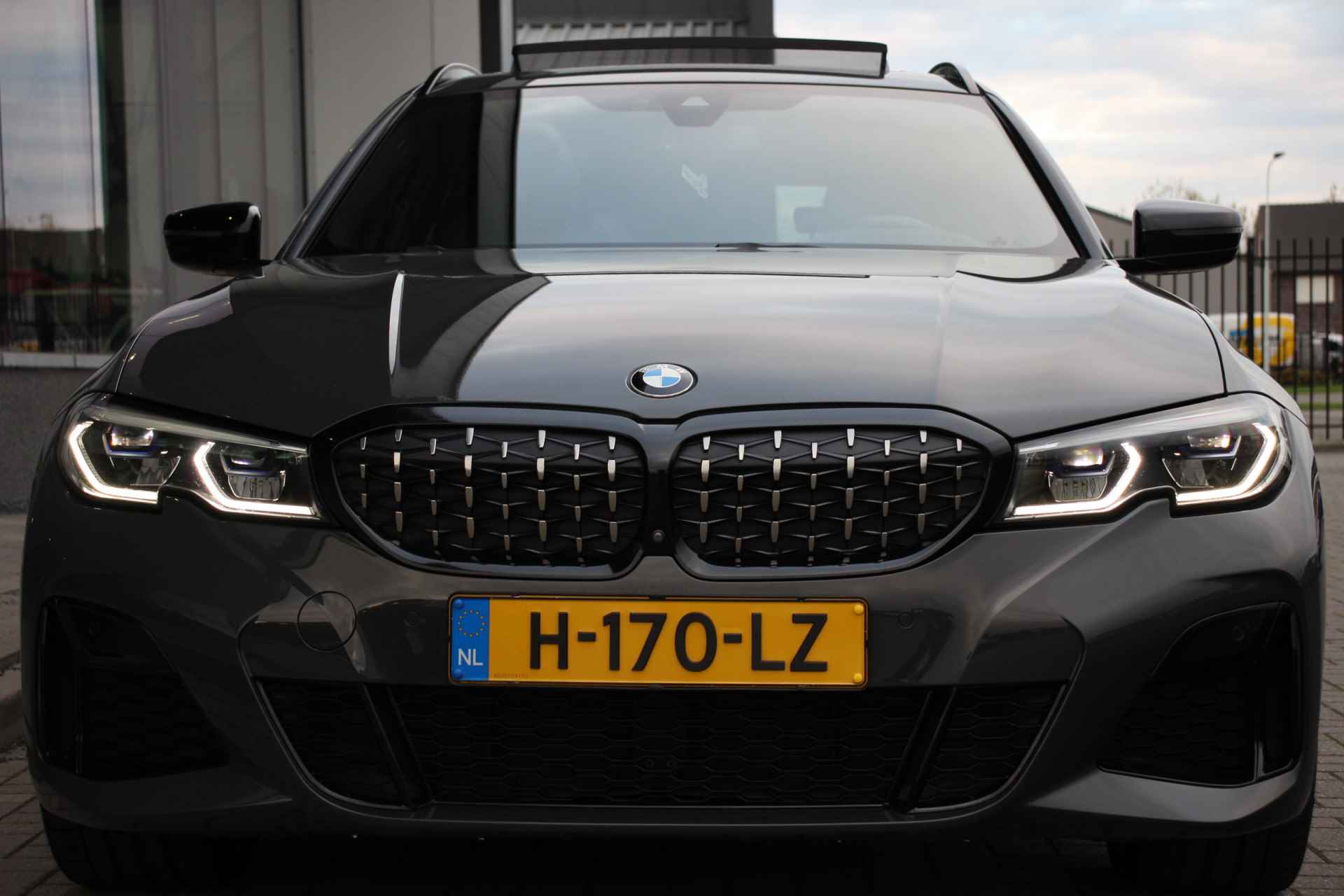 BMW 3 Serie Touring M340i xDrive M-Sport | Pano. | H/K | 374PK | HUD | 360° Camera | 20'' | NP: 100.000 - 6/48