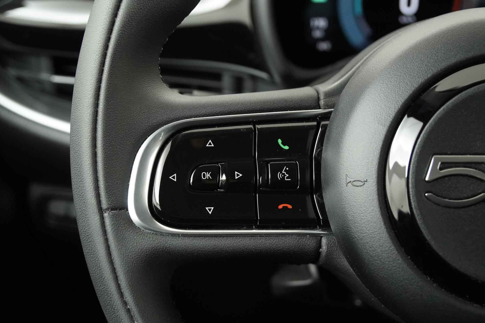 Fiat 500E Icon 42 kWh | Digital Cockpit | Navigatie | Apple Carplay | Zondag Open! - 7/37