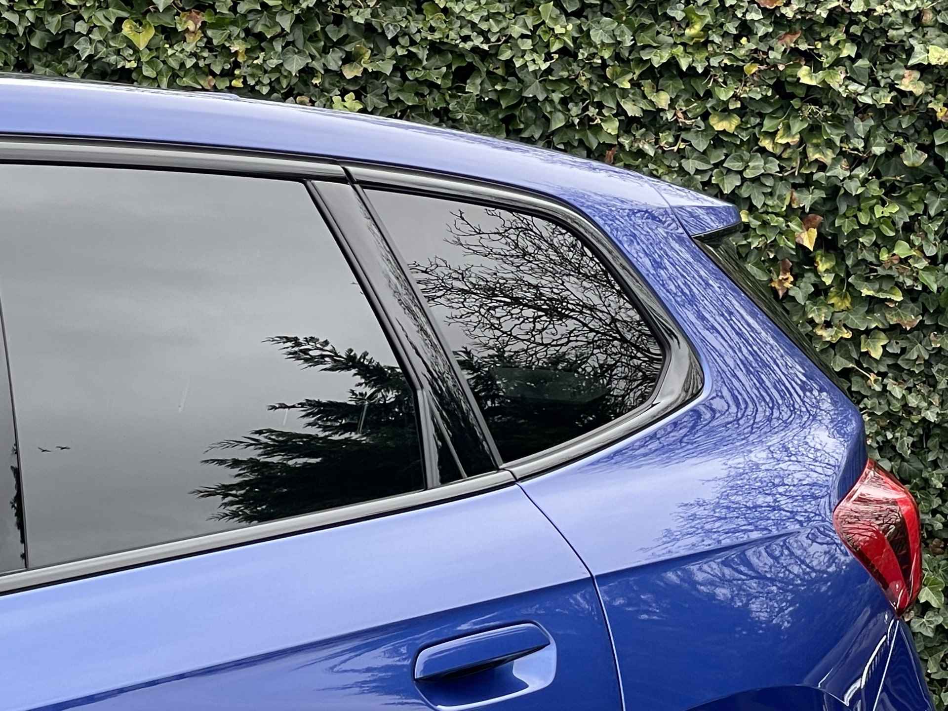 BMW iX1 xDrive30 | M-Sport | Panorama | Trekhaak - 7/27