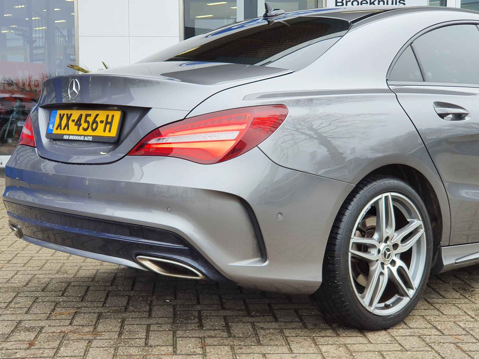 Mercedes-Benz CLA-Klasse 180 AMG | Stoelverwarming | Cruise Control | Camera | Navigatie - 5/45