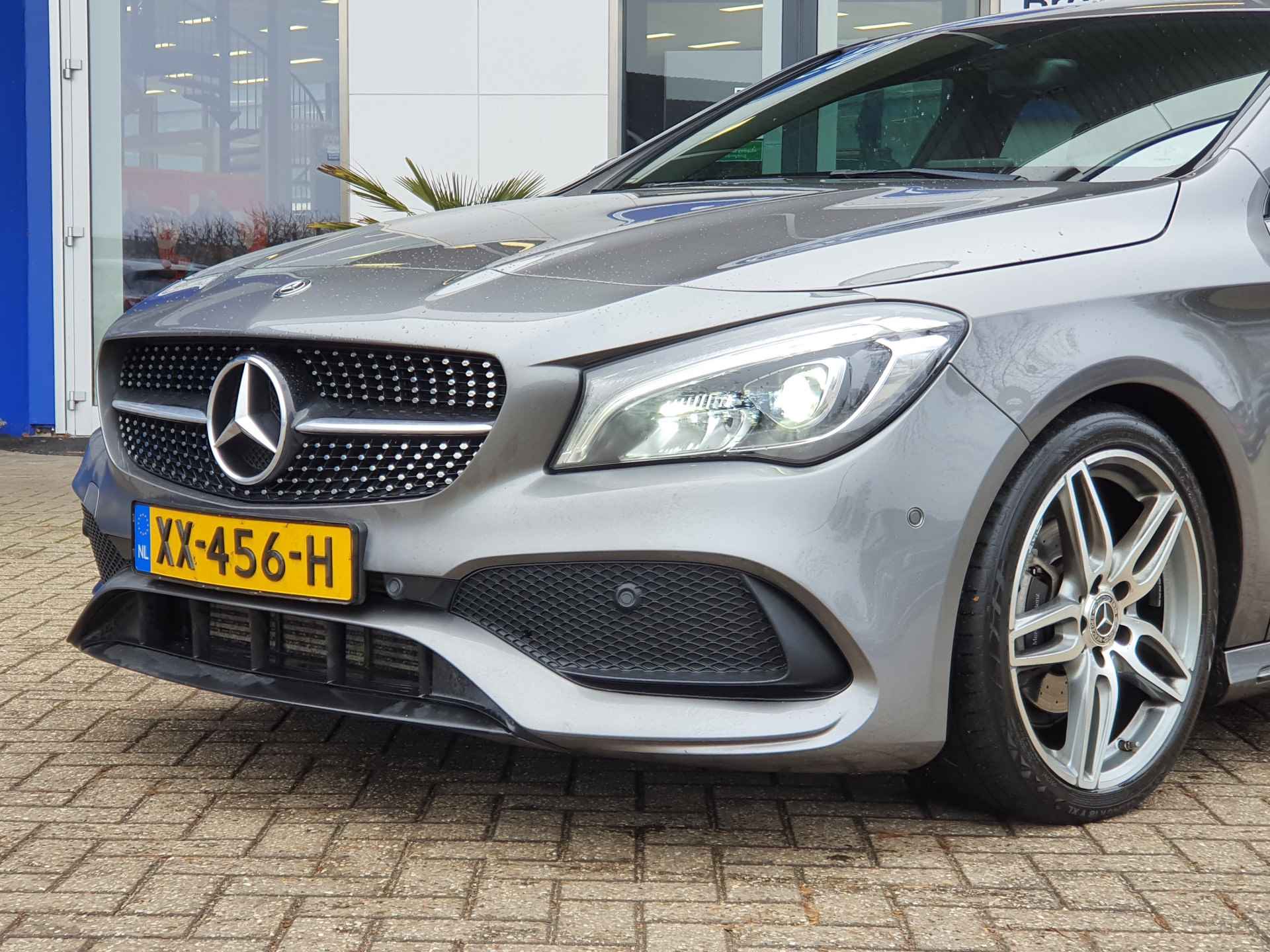 Mercedes-Benz CLA-Klasse 180 AMG | Stoelverwarming | Cruise Control | Camera | Navigatie - 6/45