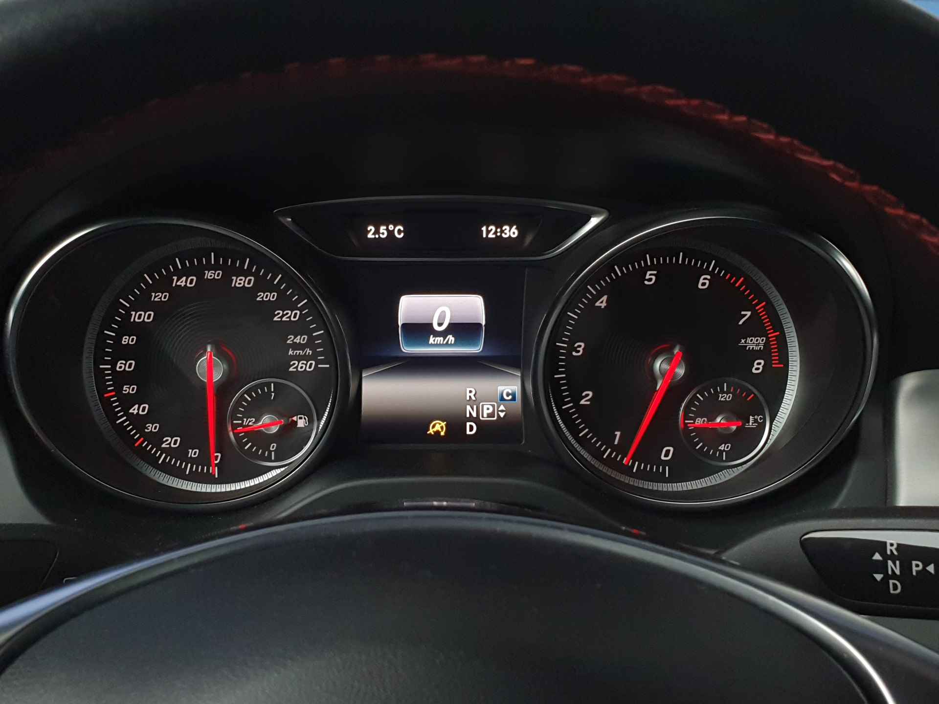 Mercedes-Benz CLA-Klasse 180 AMG | Stoelverwarming | Cruise Control | Camera | Navigatie - 25/45