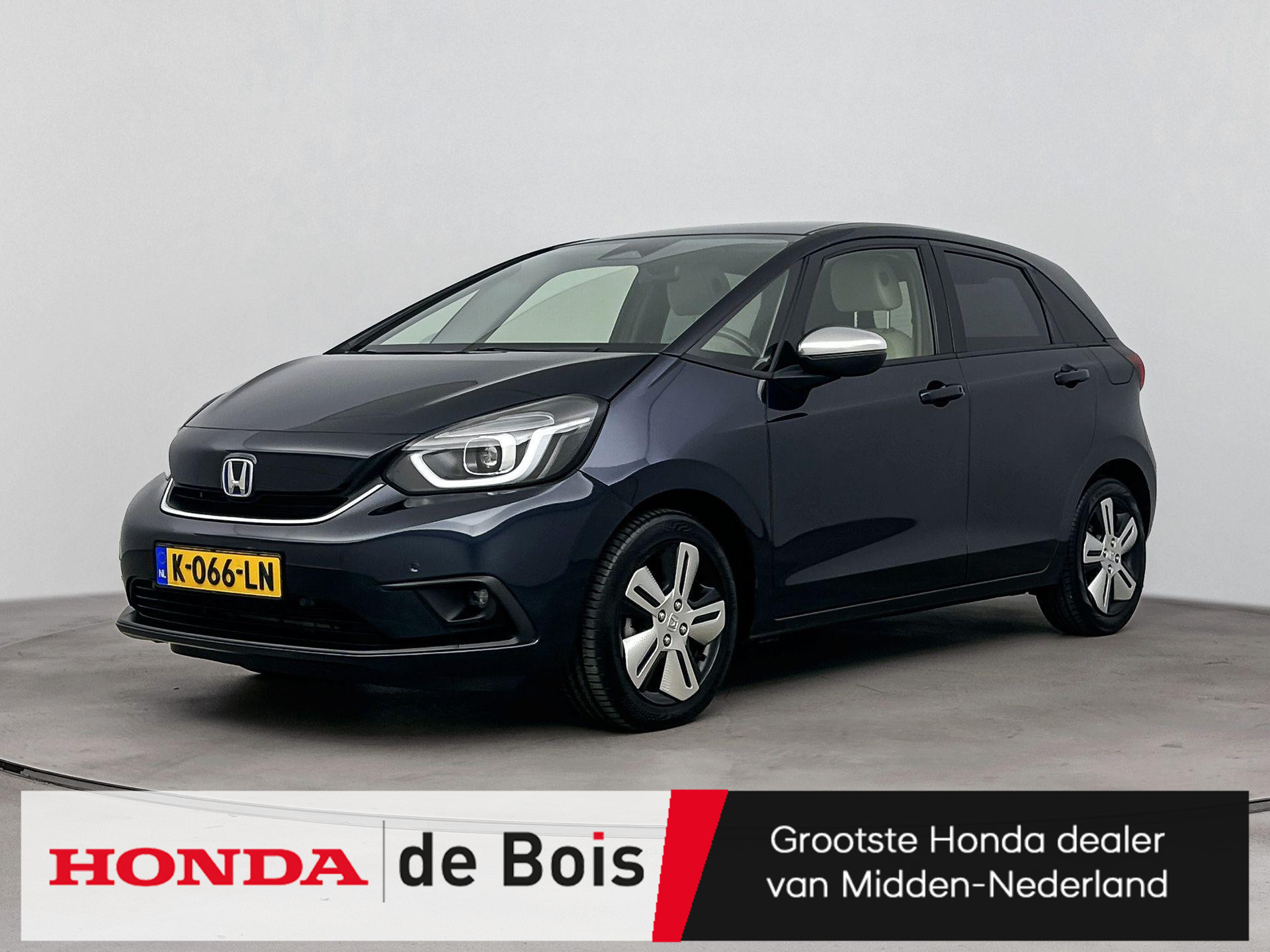 Honda Jazz 1.5 e:HEV Executive | Stoel + stuurverwarming | Trekhaak | Navigatie | Camera | Adaptive cruise |