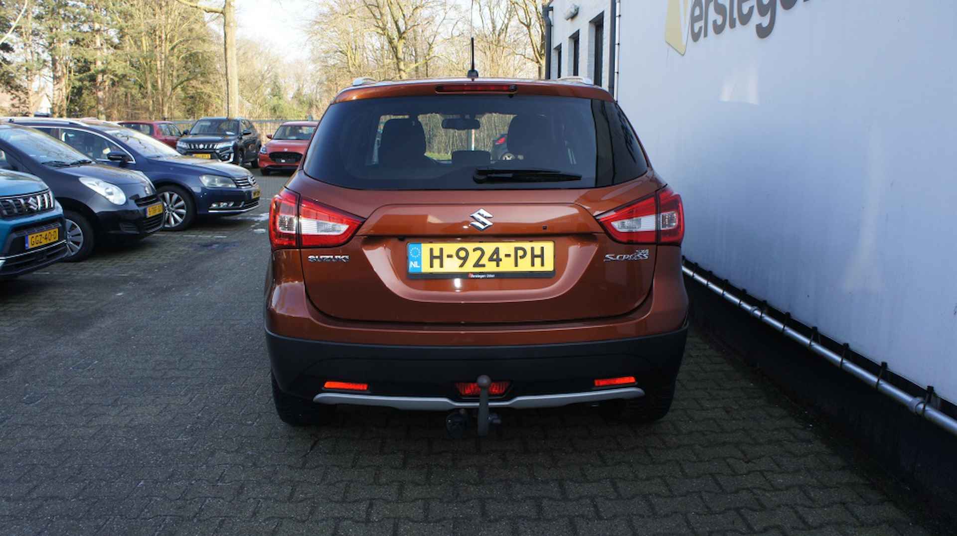 Suzuki S-Cross 1.0 B.jet Select - 7/27