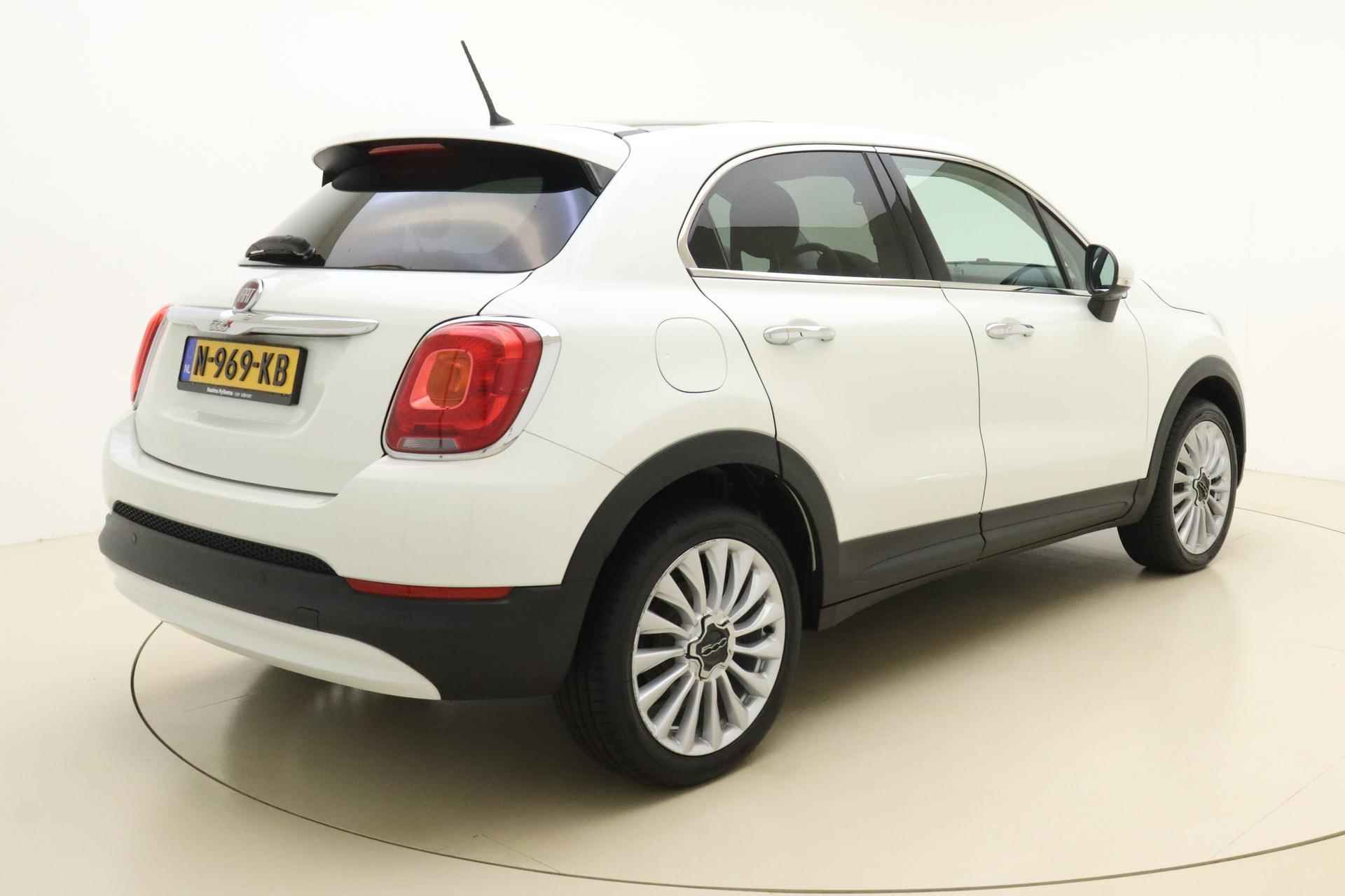 Fiat 500 X 1.4 Turbo MultiAir Lounge | Automaat | Schuif/kanteldak | Keyless entry | Navigatie | 18"LMV | Xenon | - 3/36