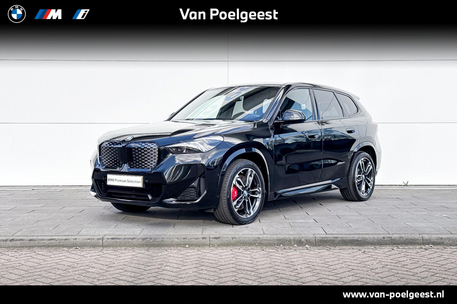 BMW iX1 eDrive20 | M Sport Pro | Harman Kardon | Comfort Access | Achteruitrijcamera |