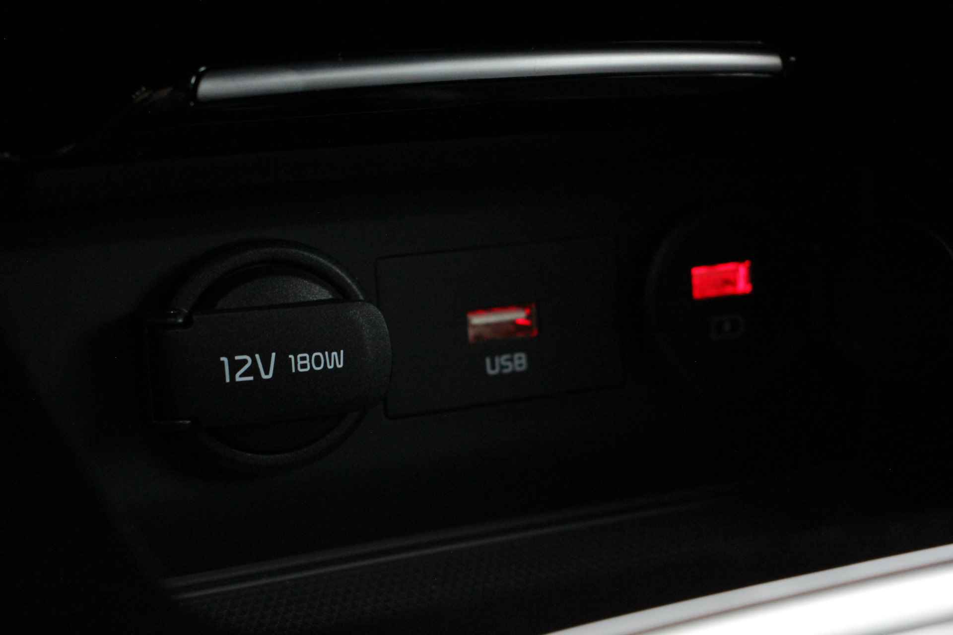 Kia ProCeed 1.6 T-GDi GT | DIRECT LEVERBAAR | 204PK | Panoramadak | Sportuitlaat - 33/39