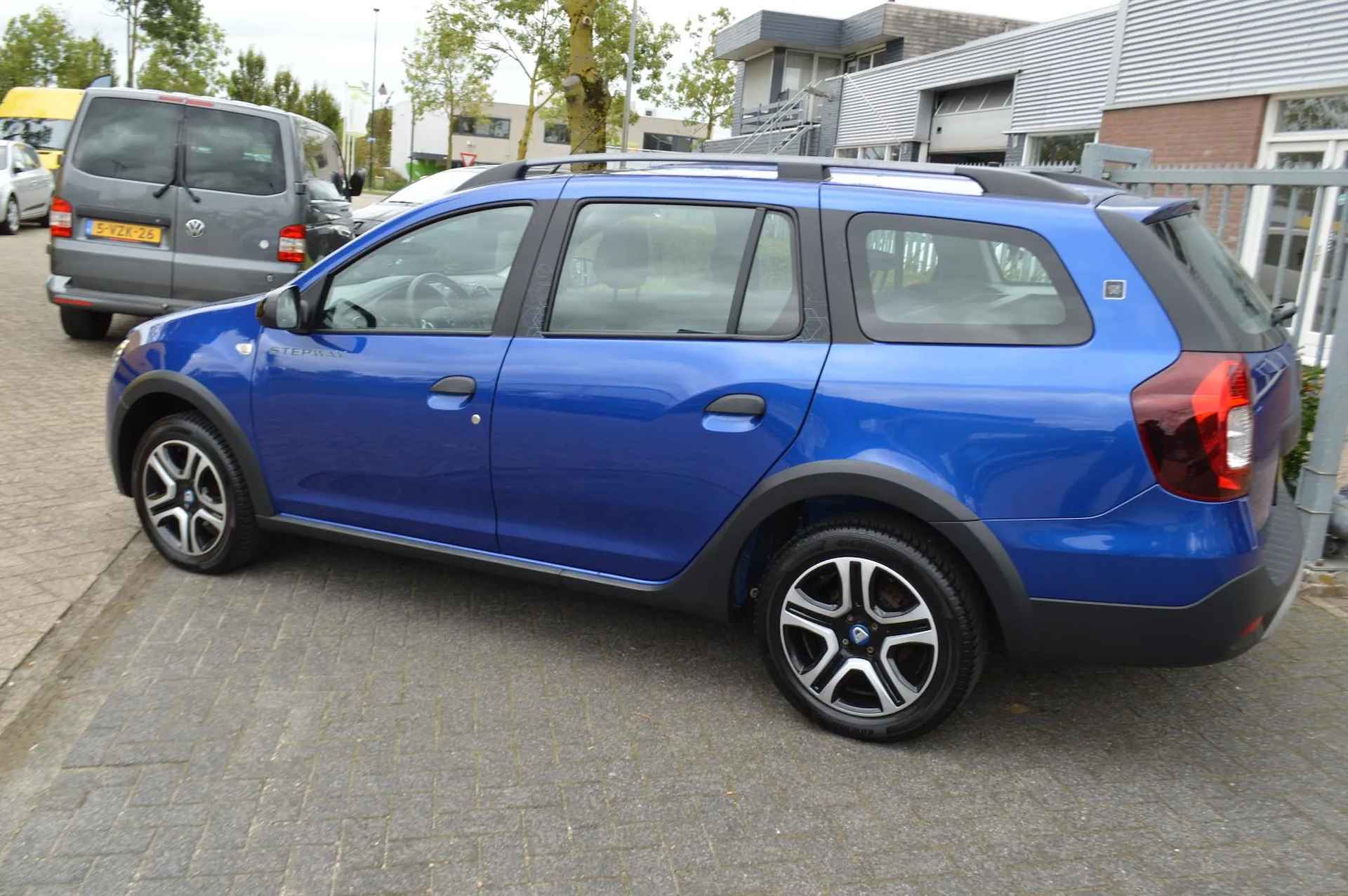 Dacia Logan MCV 1.0 TCe Bi-Fuel LPG Stepway Serie Limitee 15th Anniv. - 13/33