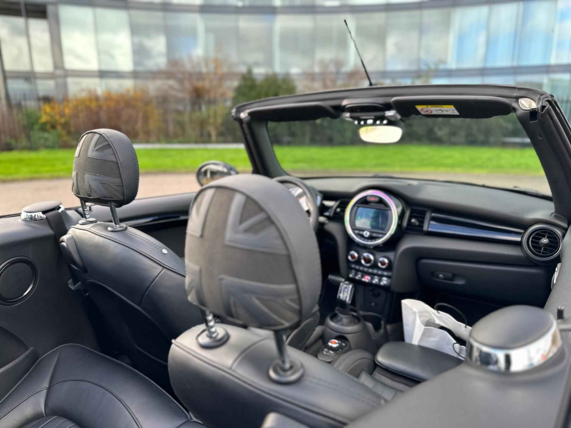 MINI Cooper Cabrio 1.5 Salt Apple/Android JCW Leder - 16/27