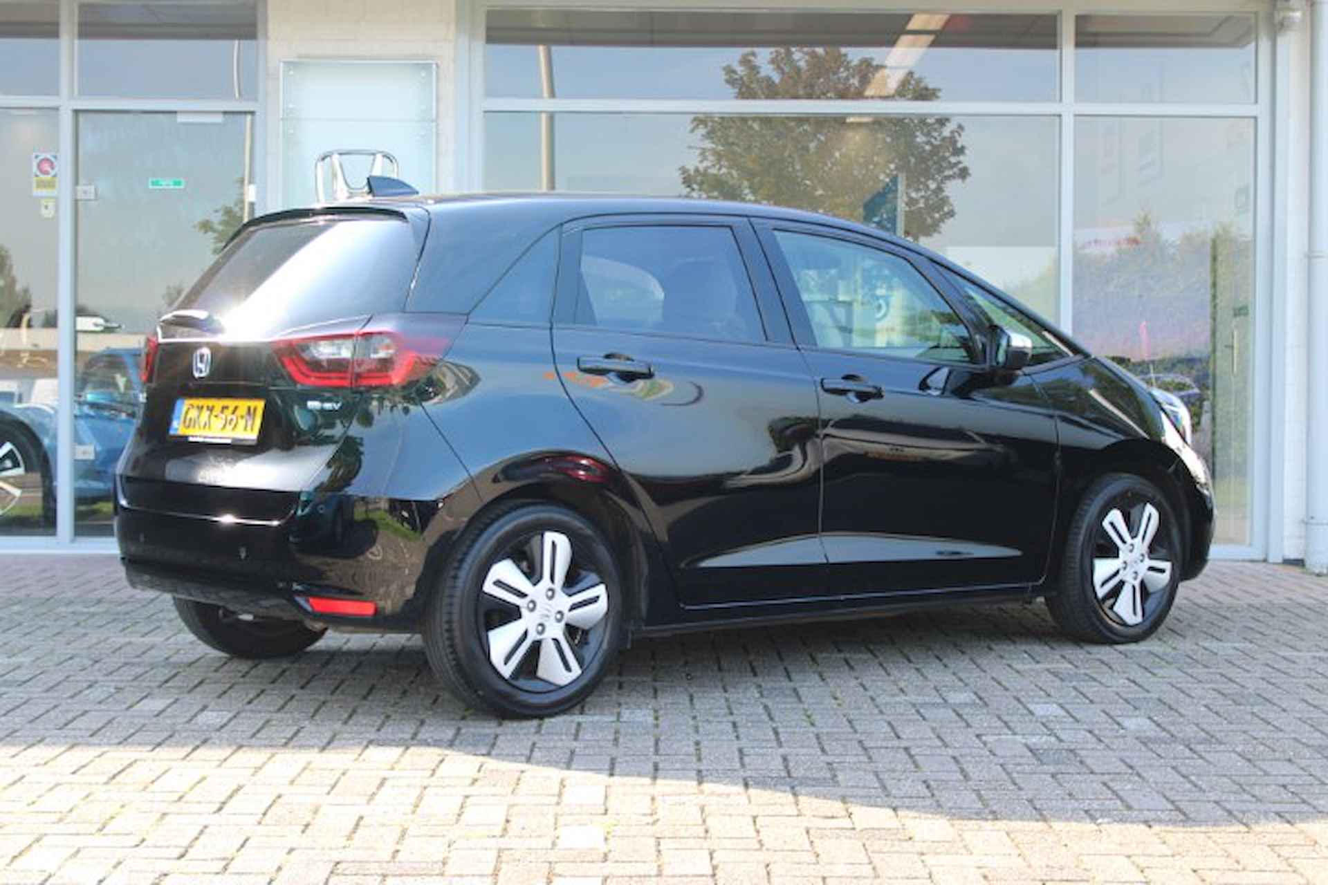 HONDA Jazz 1.5 i-MMD 109pk Hybrid AUTOMAAT Executive Navigatie Stuurverwarming Camera! - 2/51