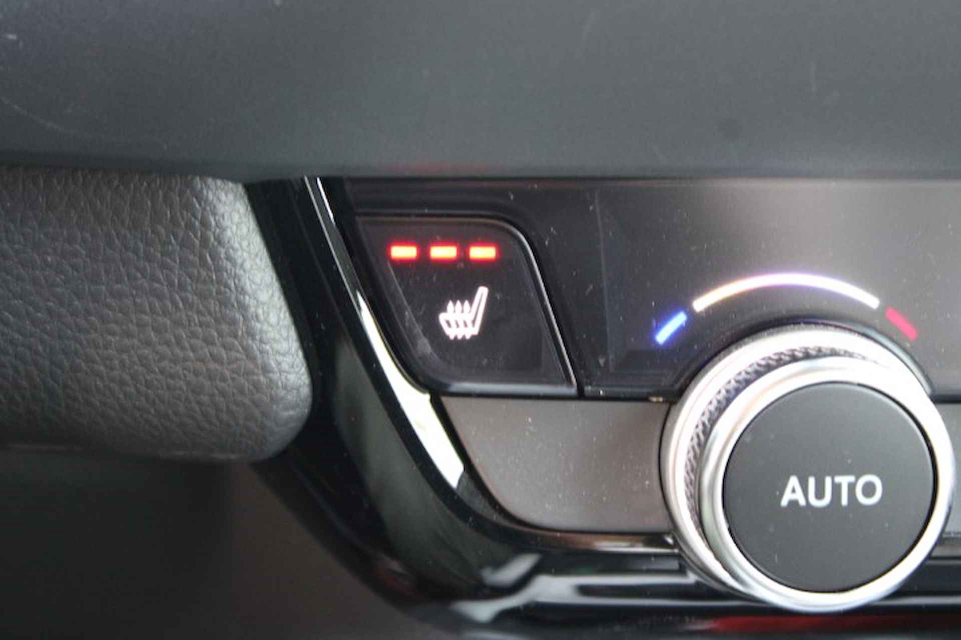 HONDA Jazz 1.5 i-MMD 109pk Hybrid AUTOMAAT Executive Navigatie Stuurverwarming Camera! - 31/51